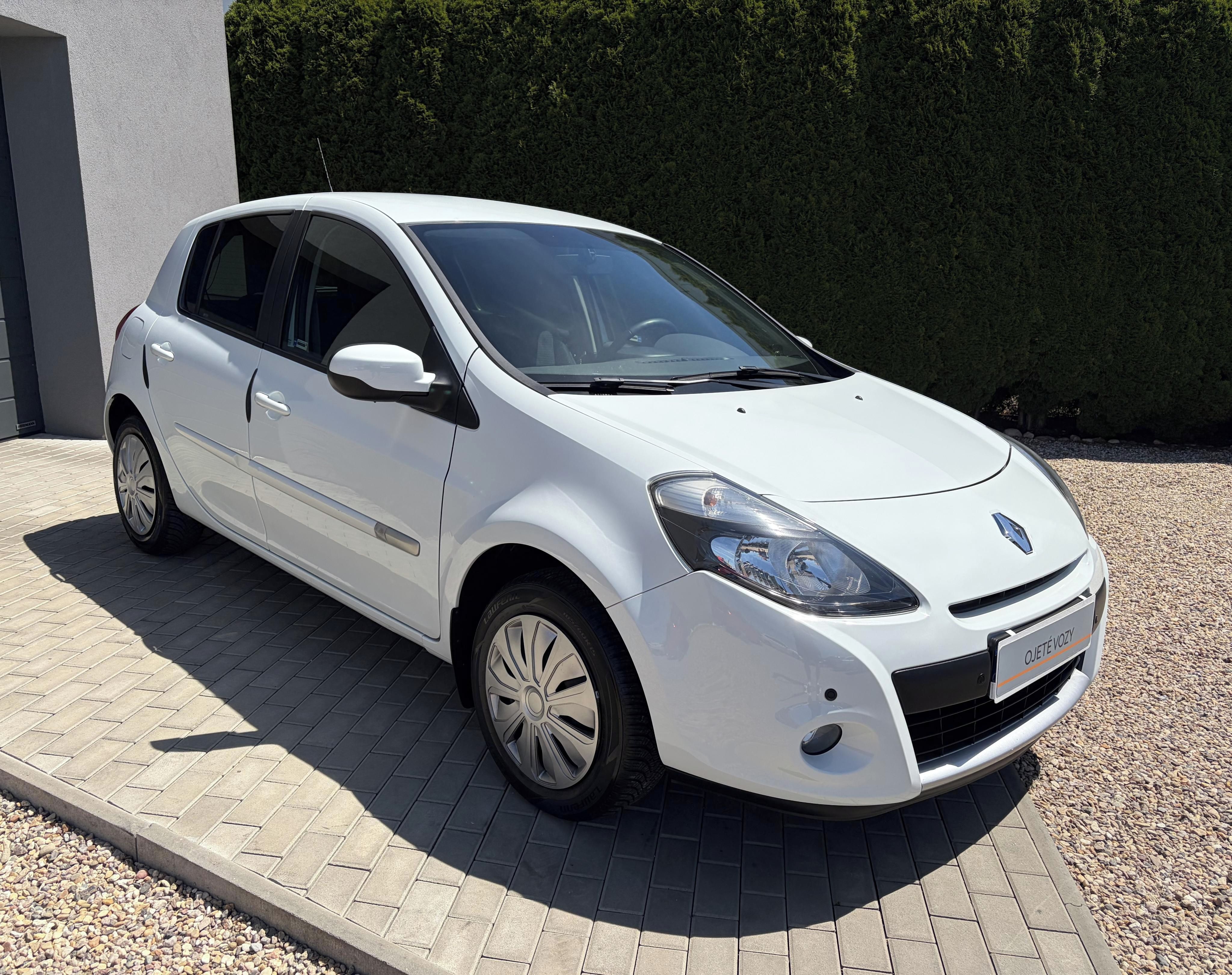 Renault Clio, 1.2i 16V 55KW, Tažné, Senzory - fotka 3