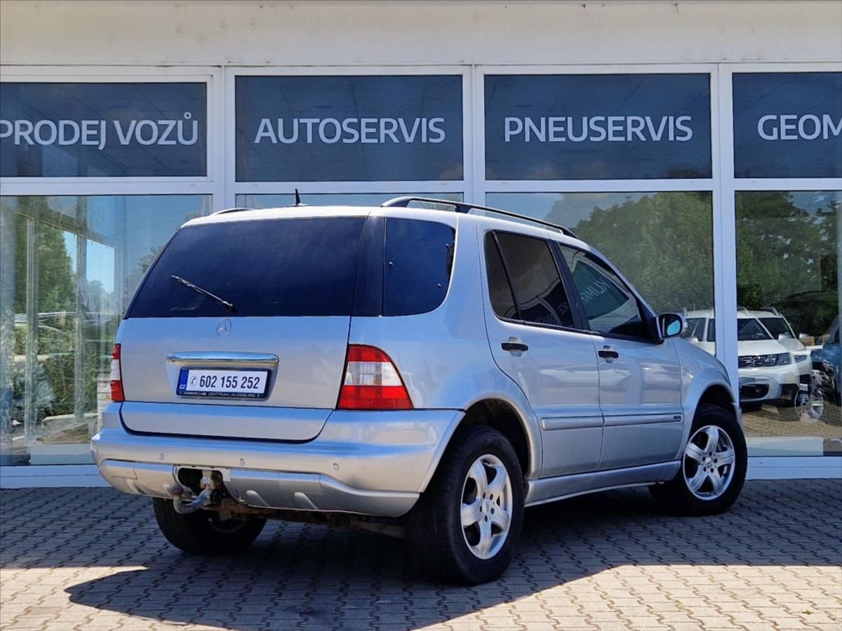 Mercedes-Benz Třídy M, 2,7 CDI 120kW AUTO  ML 270 CDI - fotka 5