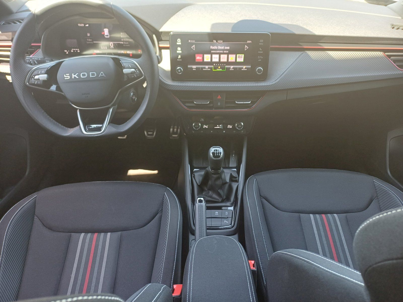 Škoda Scala, Monte Carlo TS 110/1.5 M6F - fotka 5