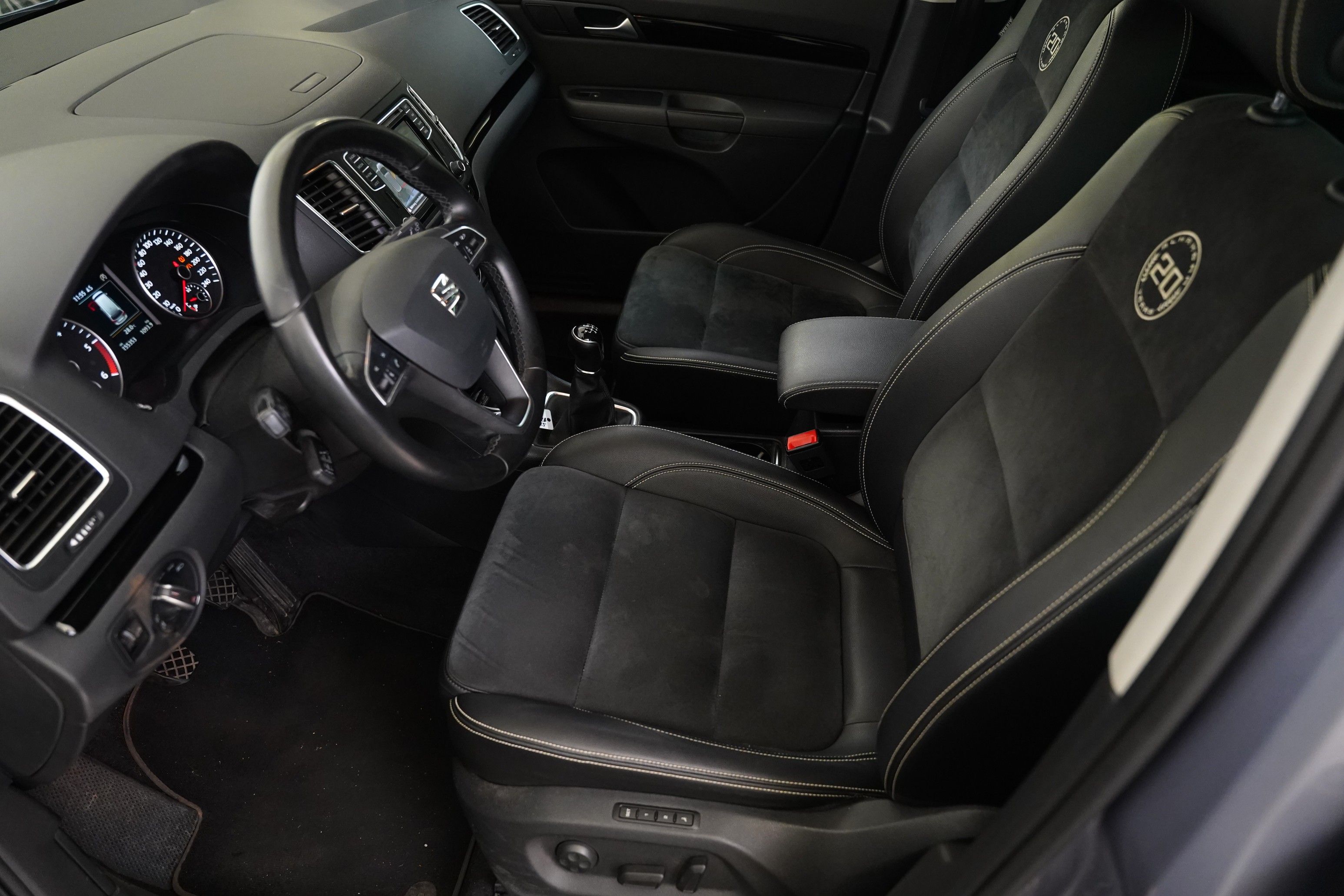 Seat Alhambra, 2.0 TDI 135kW 20th Anniversary - fotka 6