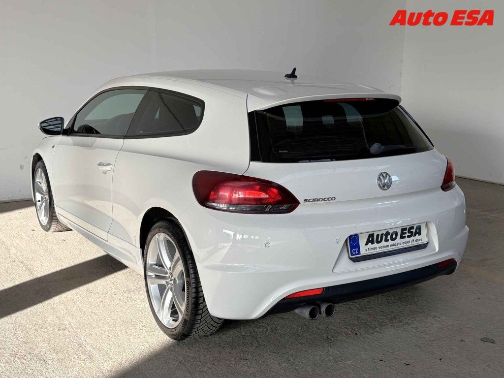 Volkswagen Scirocco, 2.0 tsi - fotka 6