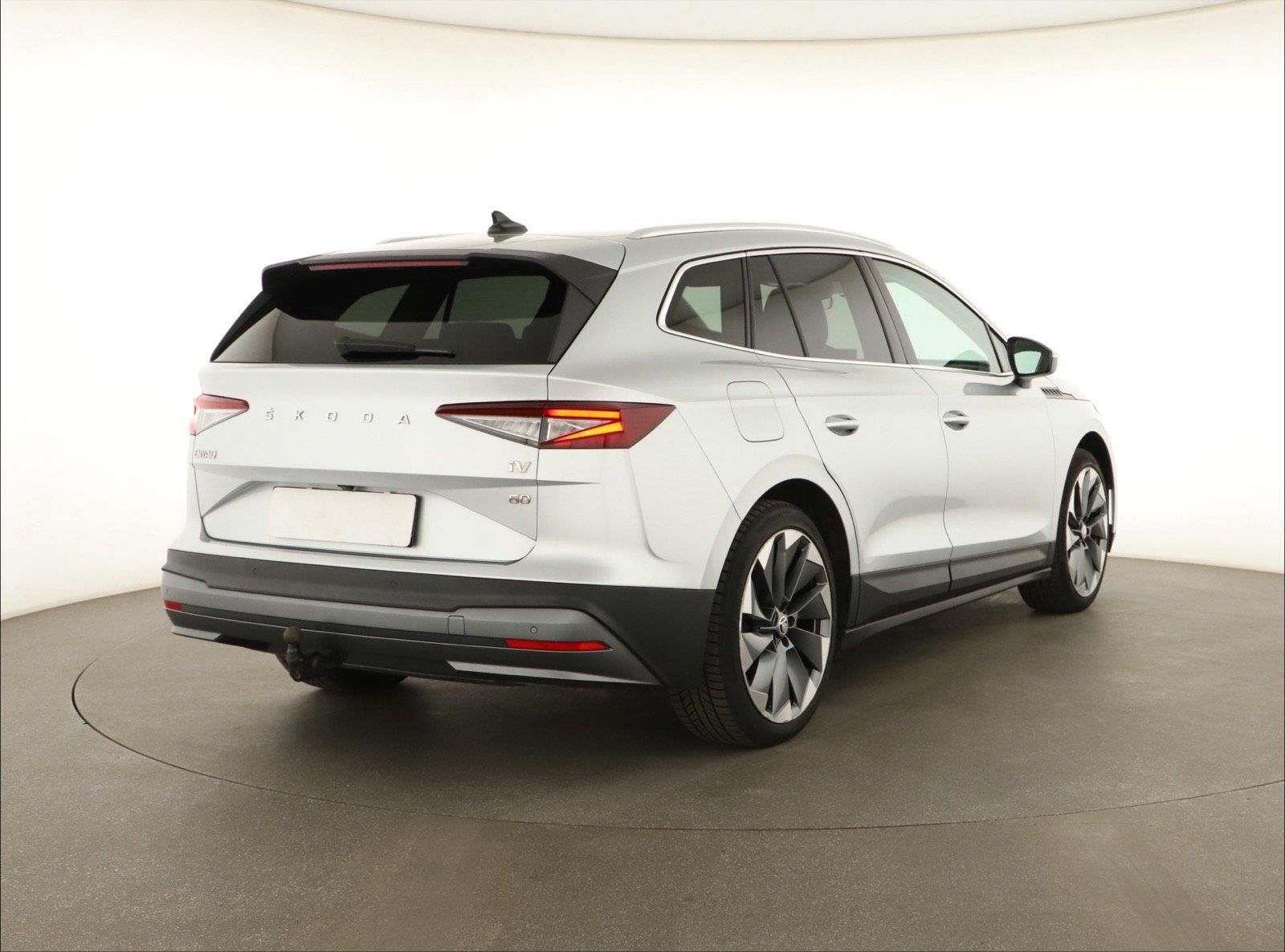 Škoda Enyaq iV, 60 (62 kWh), SoH 93%, Automat - fotka 5