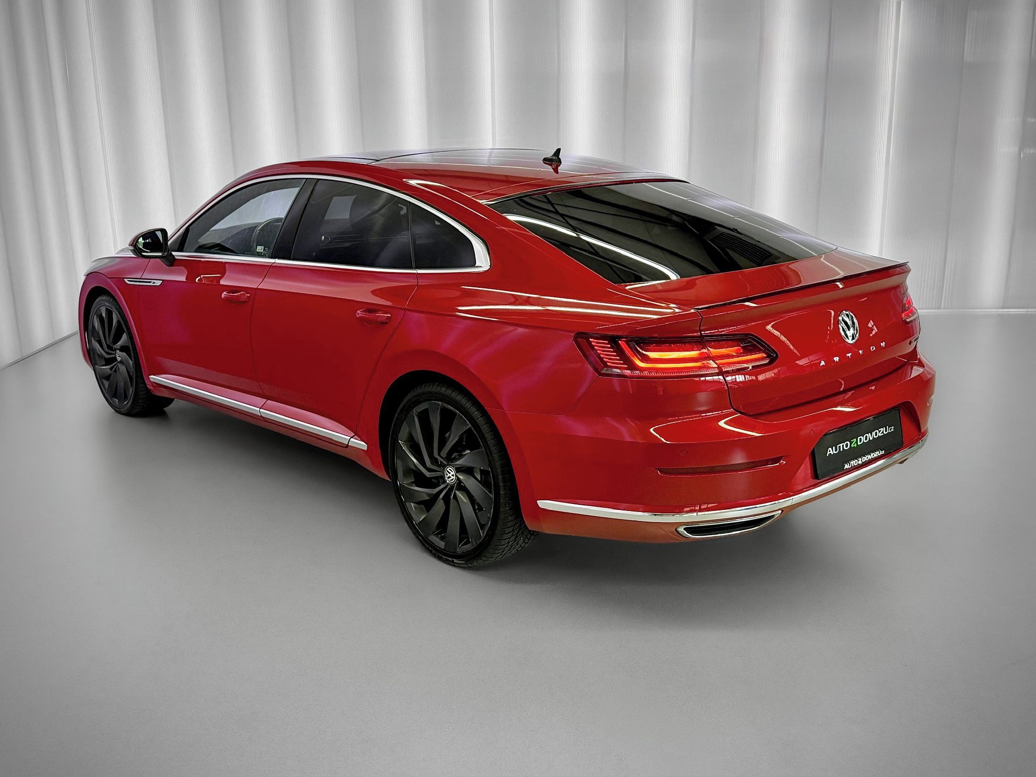 Volkswagen Arteon, 2.0 Bi-TDI 176KW DSG 4M R-LINE - fotka 5