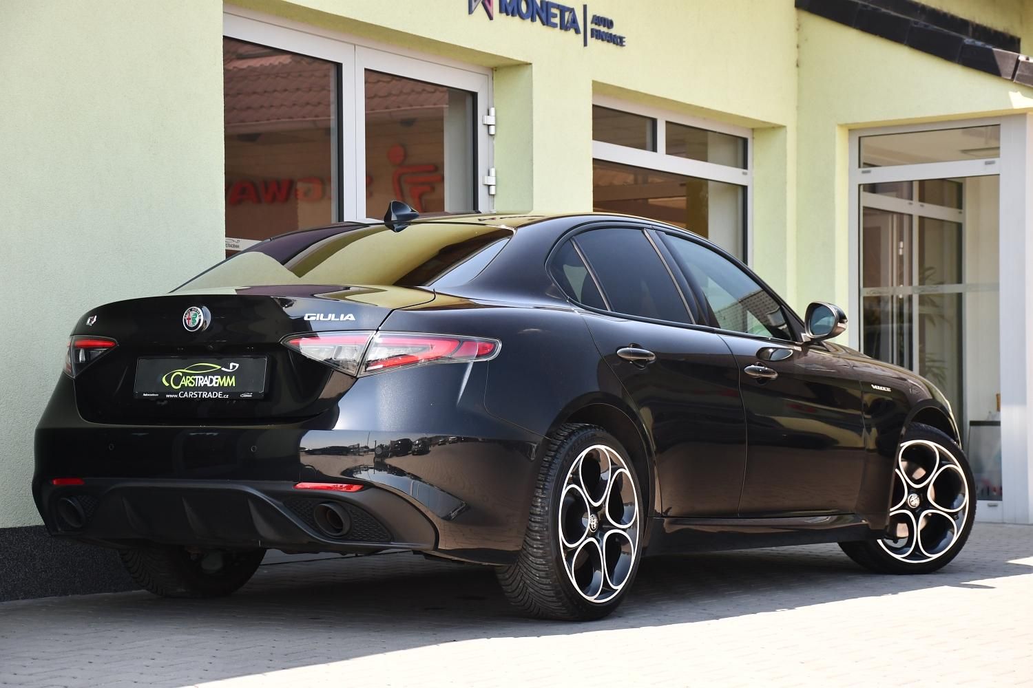 Alfa Romeo Giulia, 2,0 VELOCE 16V 206kW AT8-Q4 - fotka 5