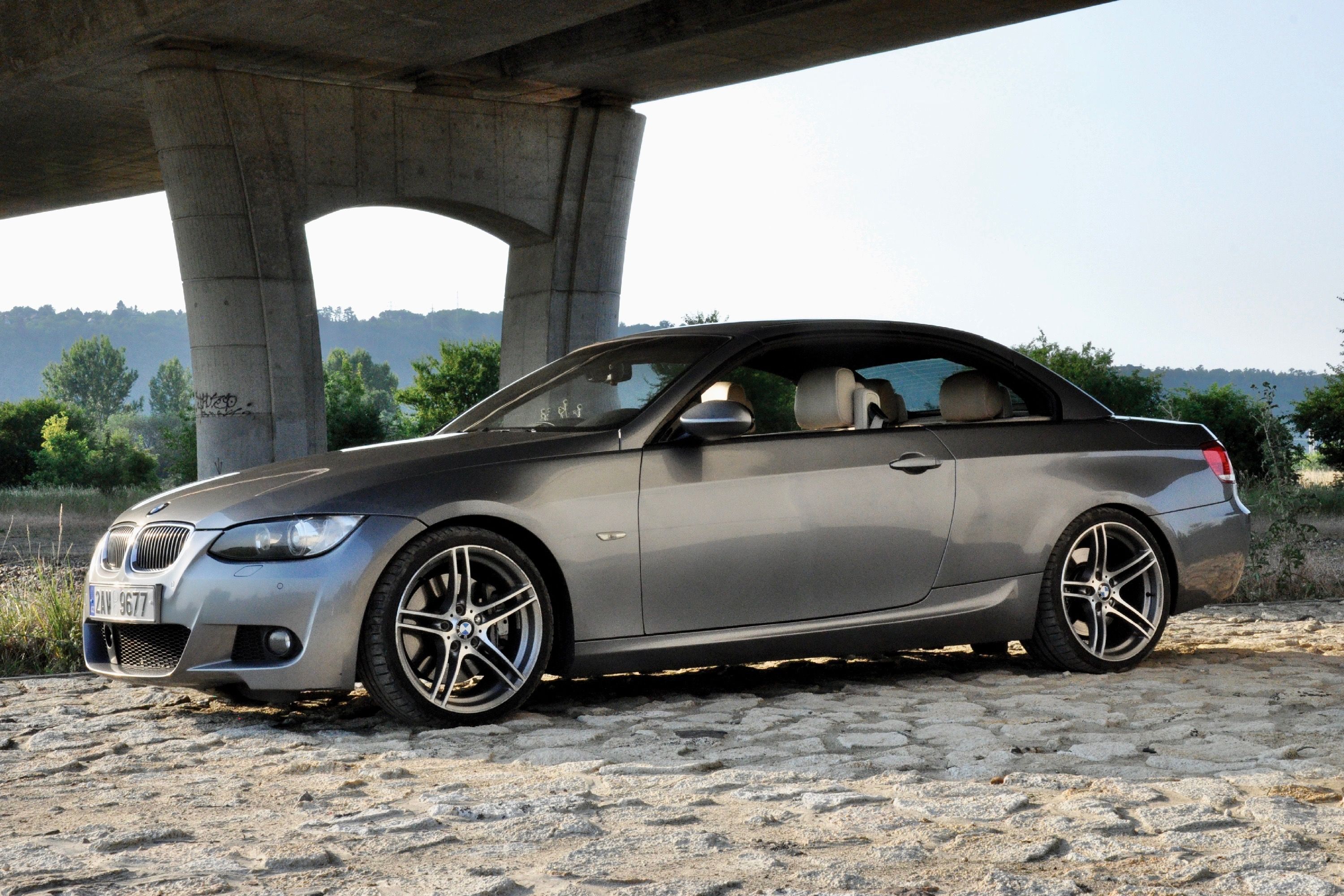BMW Řada 3, BMW 335i E93 | DCT | M Paket - fotka 5