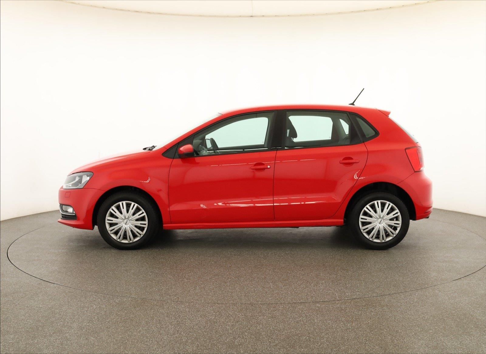 Volkswagen Polo, 1.2 TSI, Automat, ČR,1.maj - fotka 3