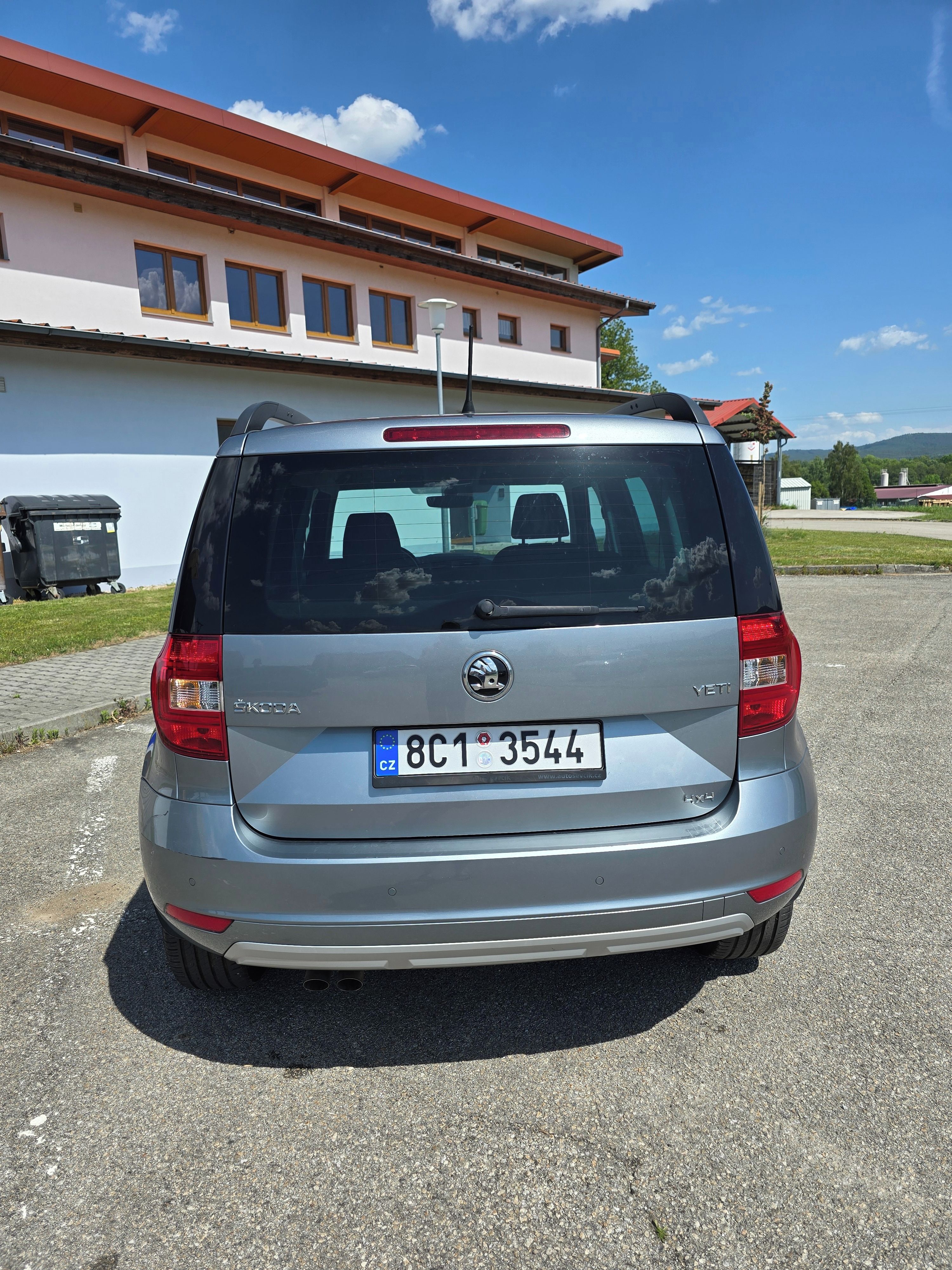 Škoda Yeti, 2.0 TDI 4x4 OUTDOOR,NOVÉ ROZV. - fotka 6