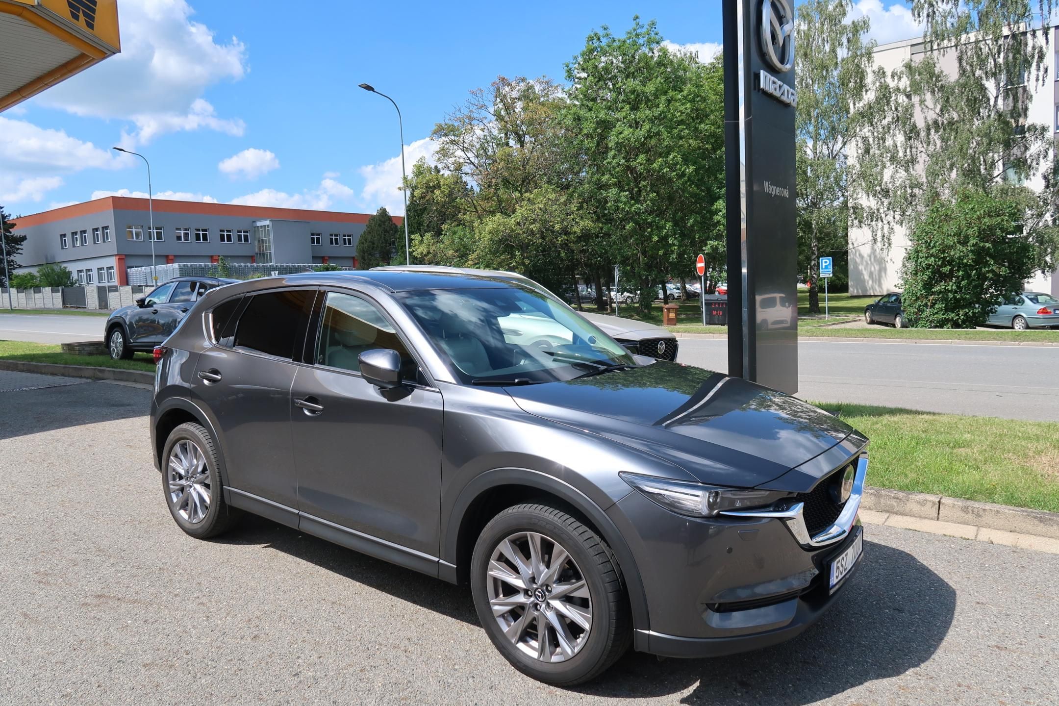 Mazda CX-5, 2,5 G194 AWD AT bílá kůže,tažn