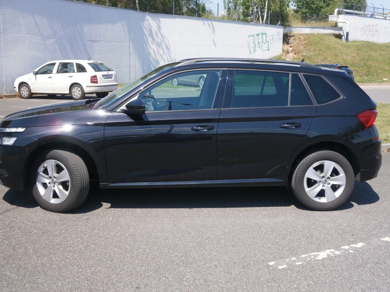 Škoda Kamiq, 1,0i 81KW DSG SERVISNI KNIHA - fotka 3