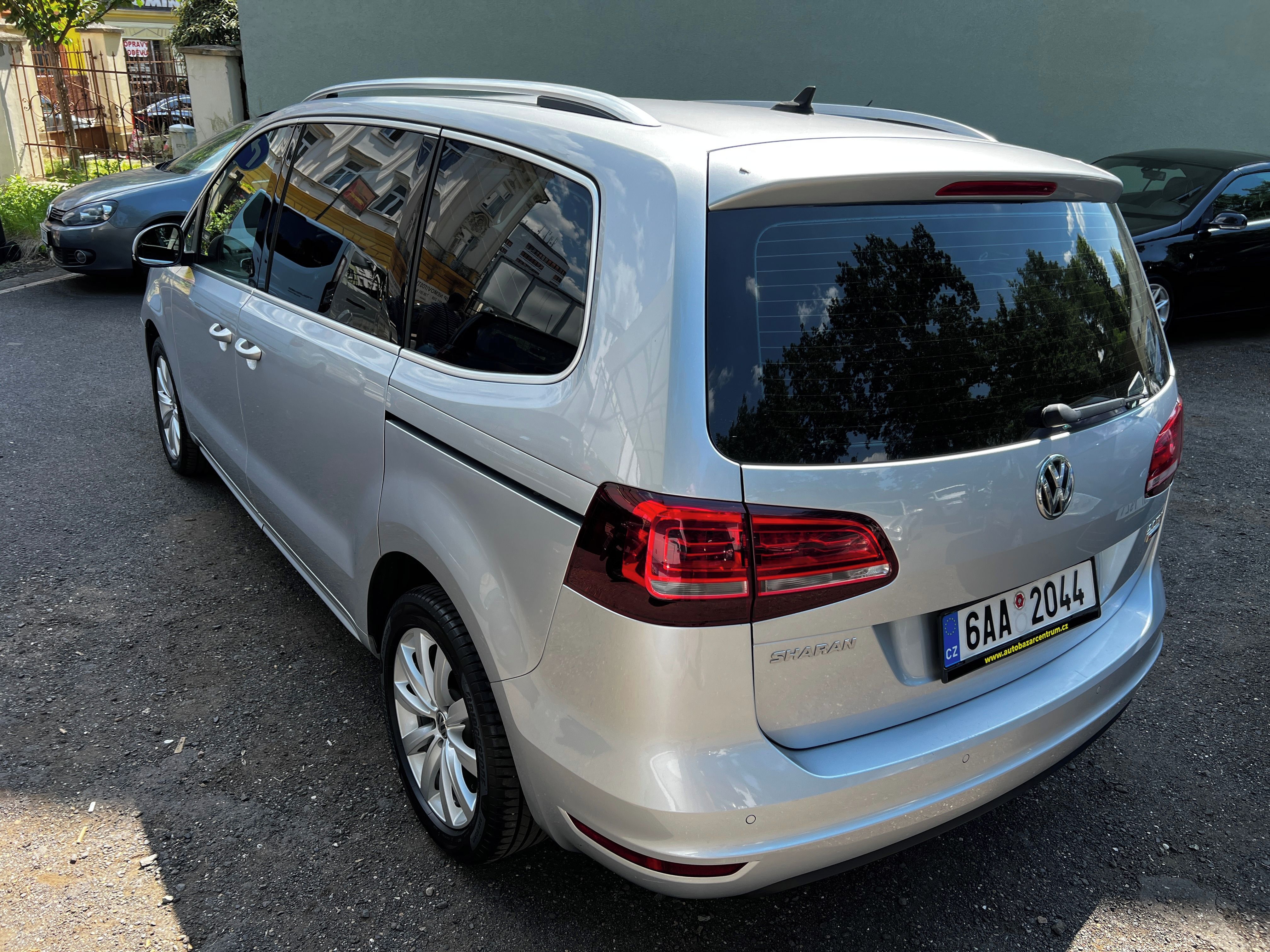 Volkswagen Sharan, 2,0 Tdi 4 Motion, Highline - fotka 6