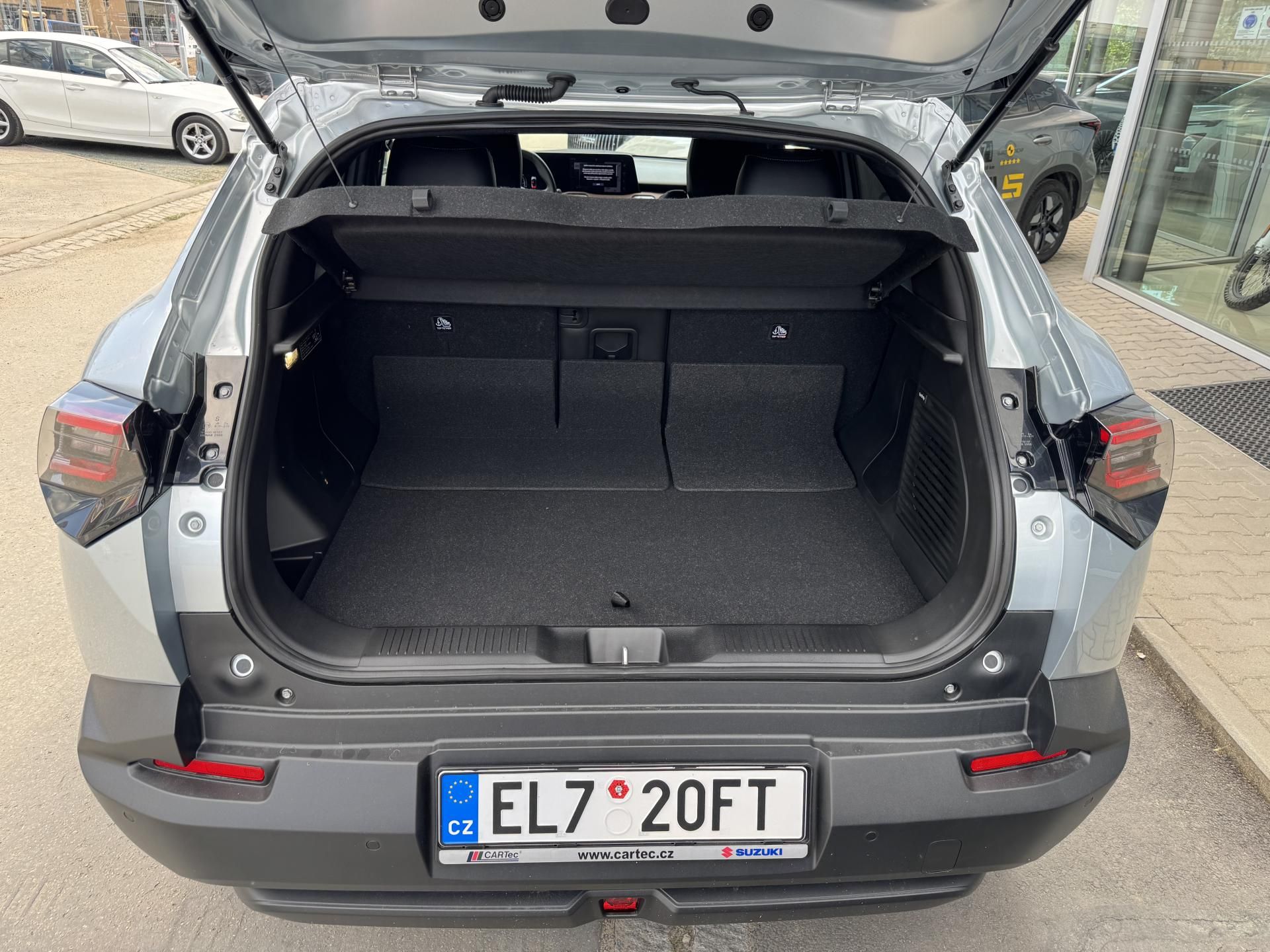 Suzuki Vitara, eVitara Elegance ALLGRIP-e 61k - fotka 6