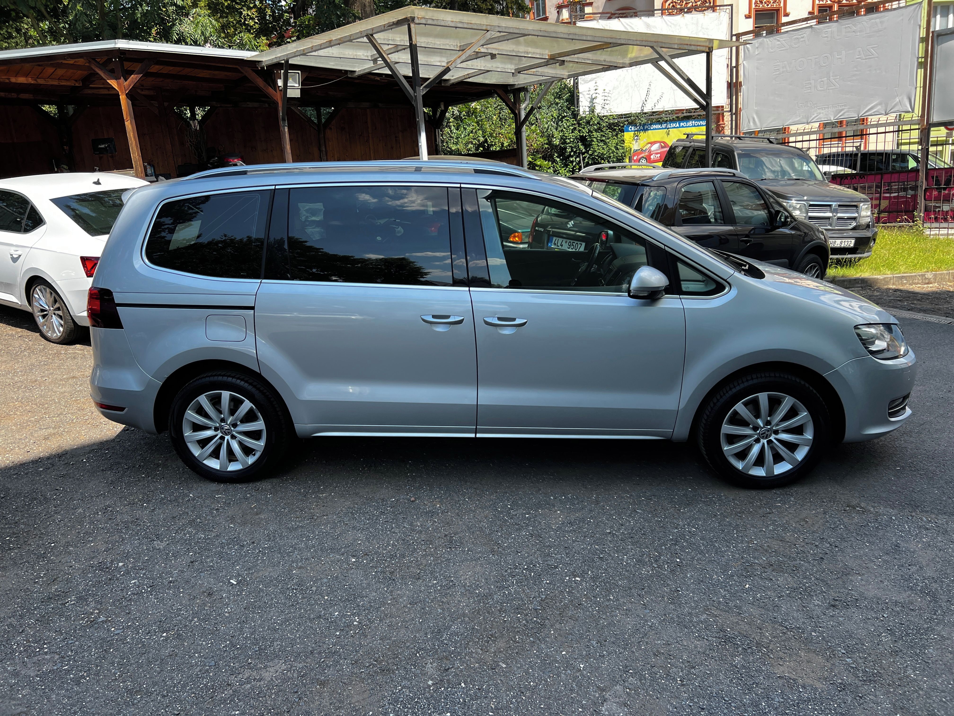 Volkswagen Sharan, 2,0 Tdi 4 Motion, Highline - fotka 4