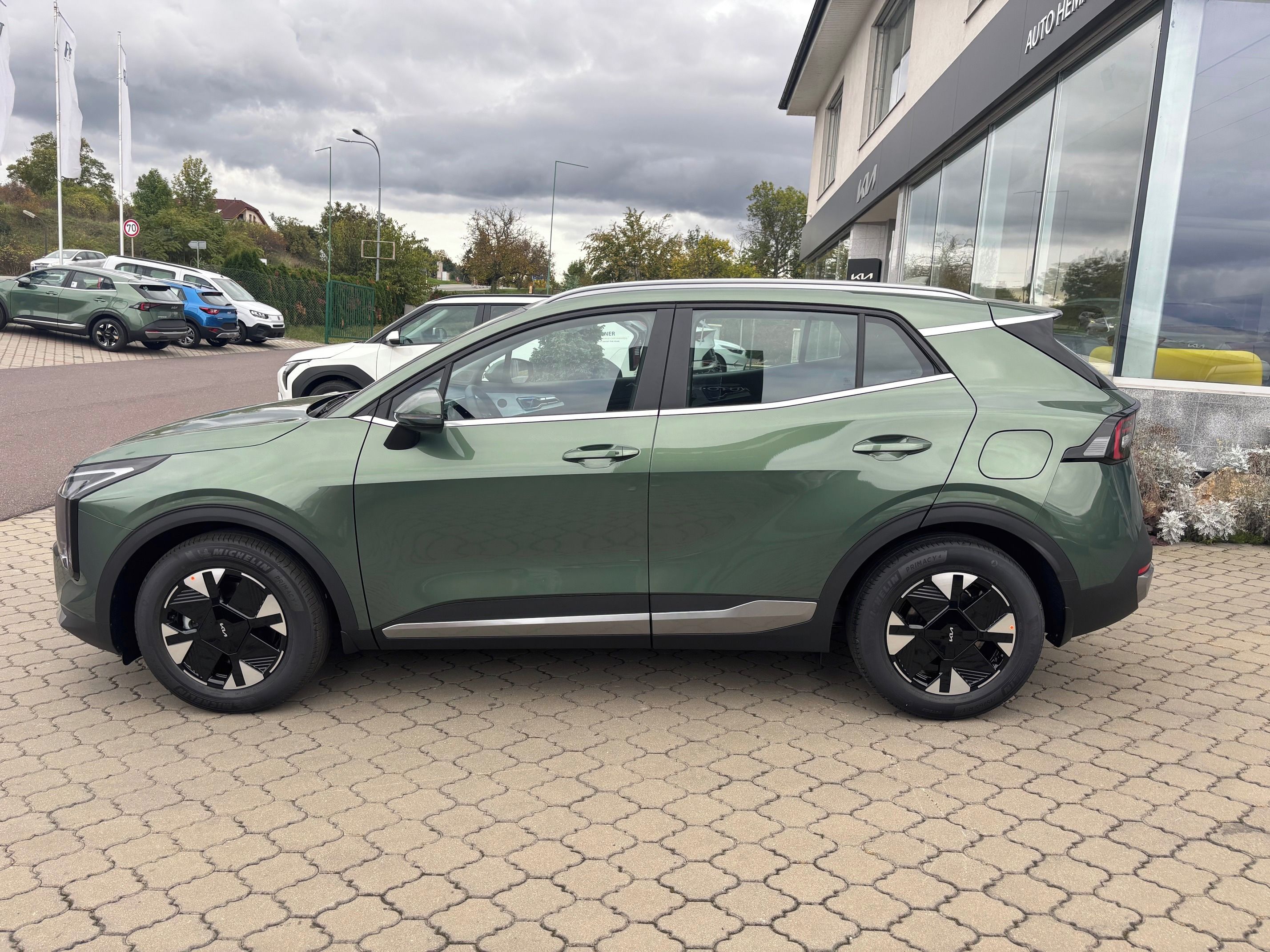 Kia Sportage, 1,6 T-GDi 4x2 7DCT EXCLUSIVE - fotka 6