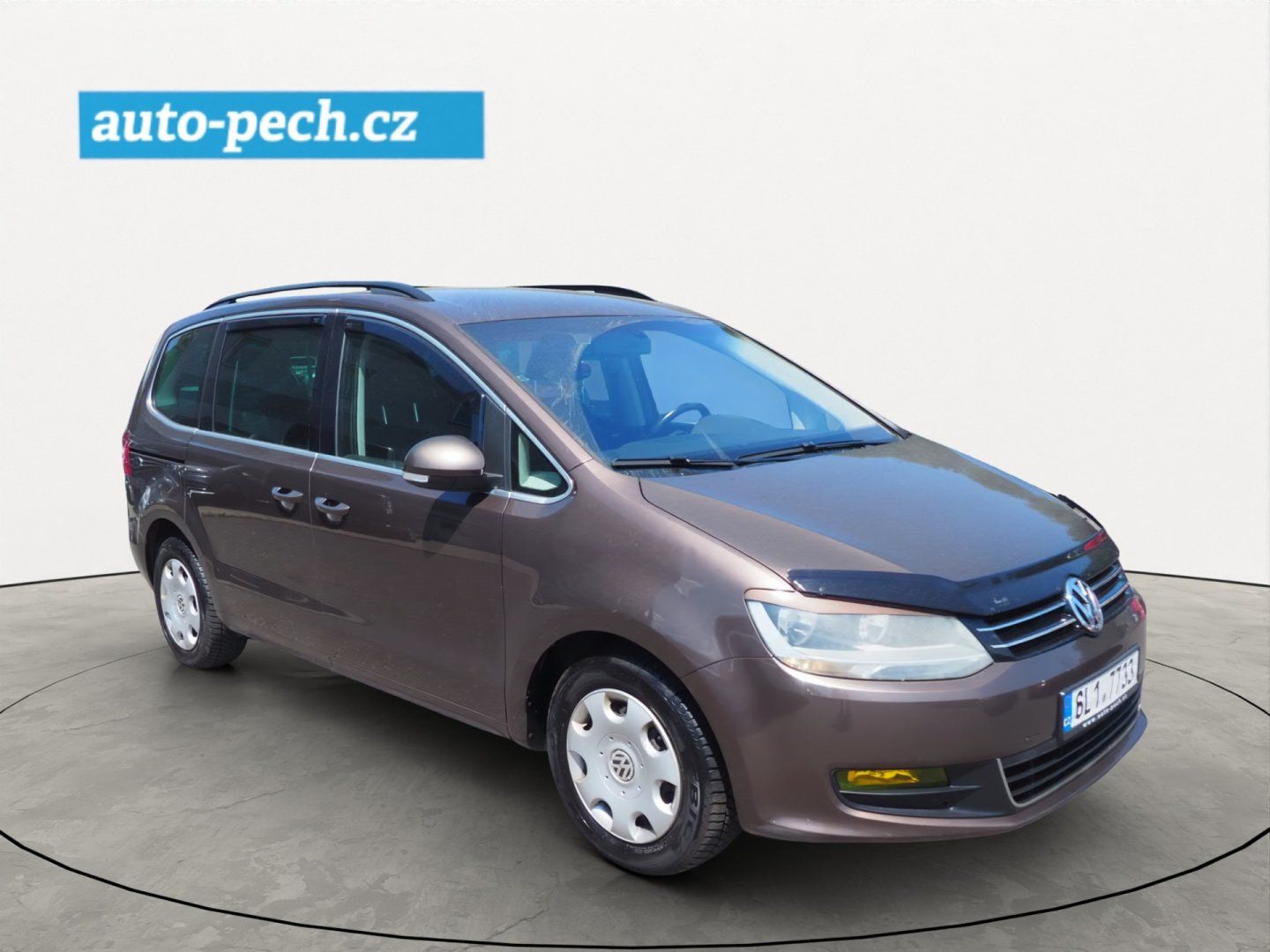 Volkswagen Sharan, 2.0 TDI, 103 kW, 7 míst - fotka 5