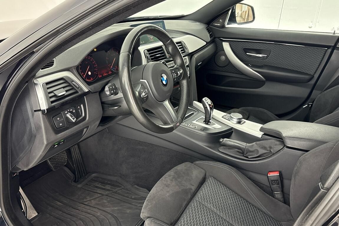 BMW Řada 4, 435d xDrive - fotka 6
