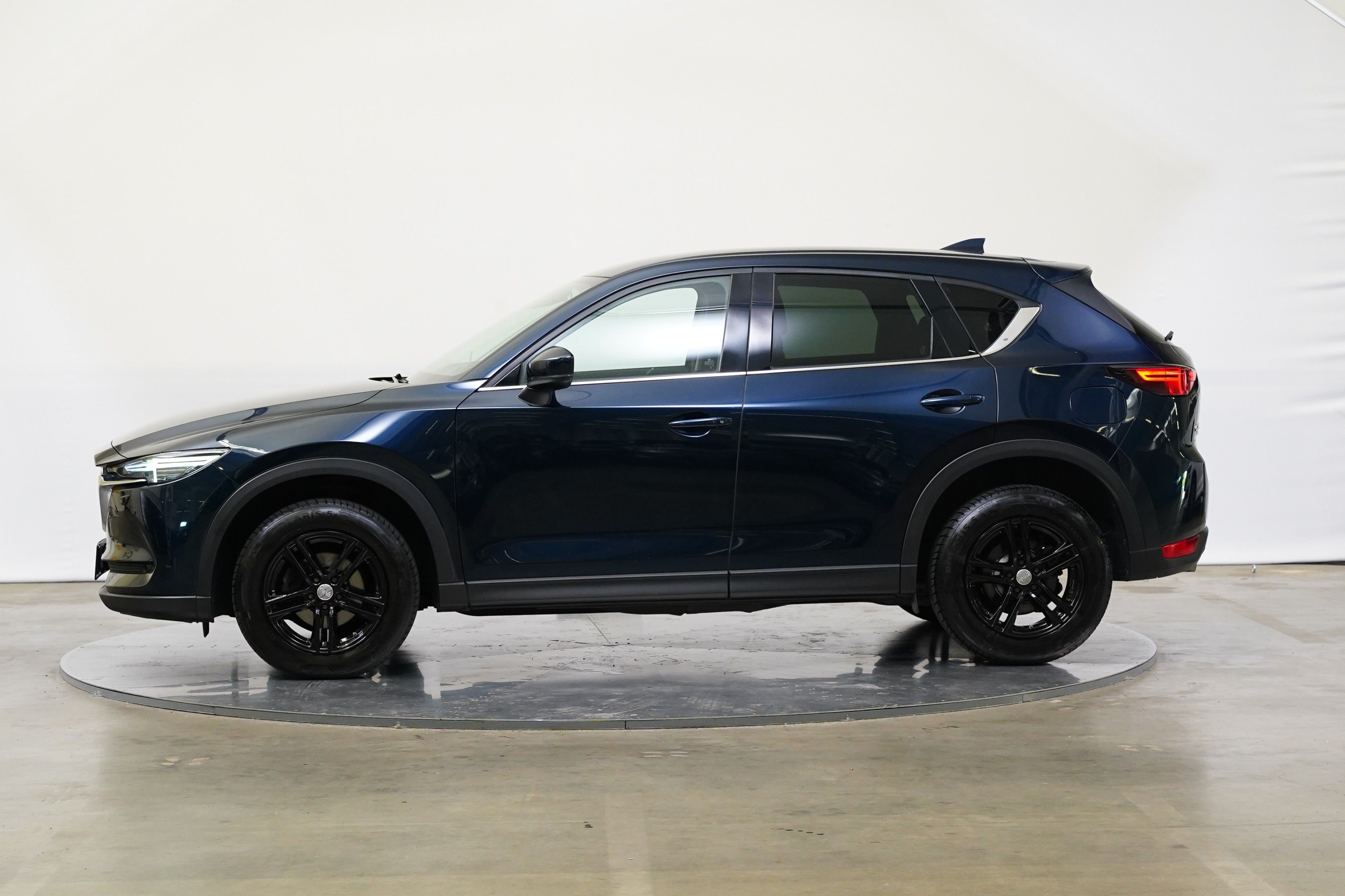 Mazda CX-5, 2.5 Skyactiv 143 kW AWD Sports - fotka 3