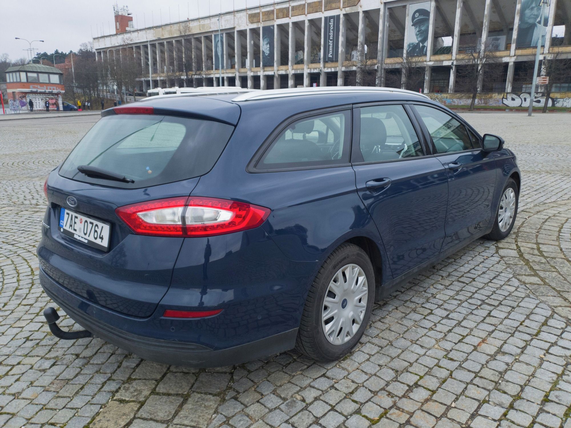 Ford Mondeo - fotka 4