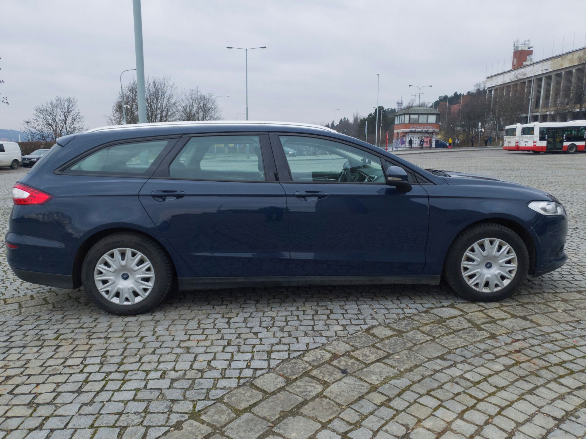 Ford Mondeo - fotka 5