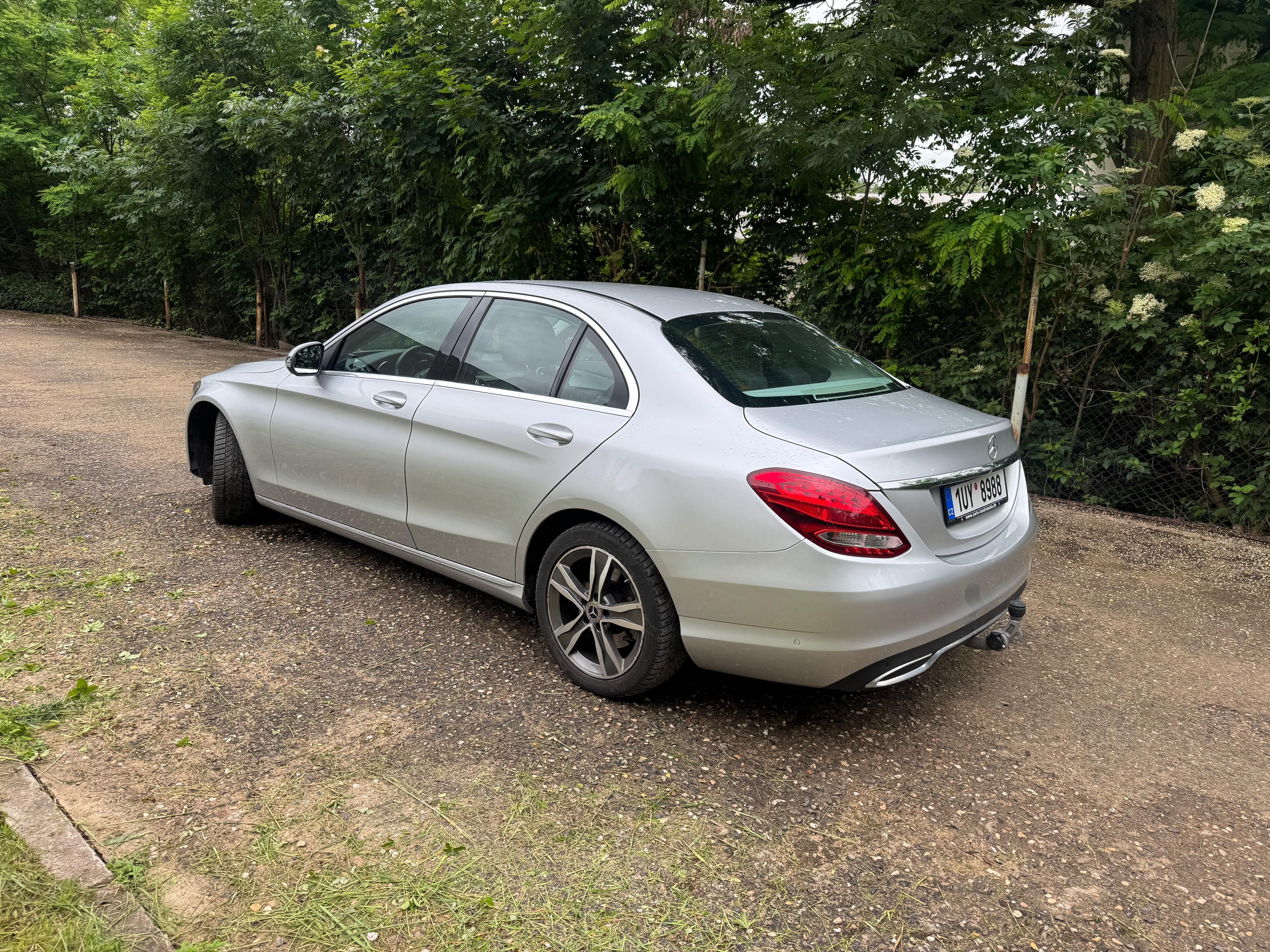 Mercedes-Benz Třídy C, C180, 32tis km - fotka 6