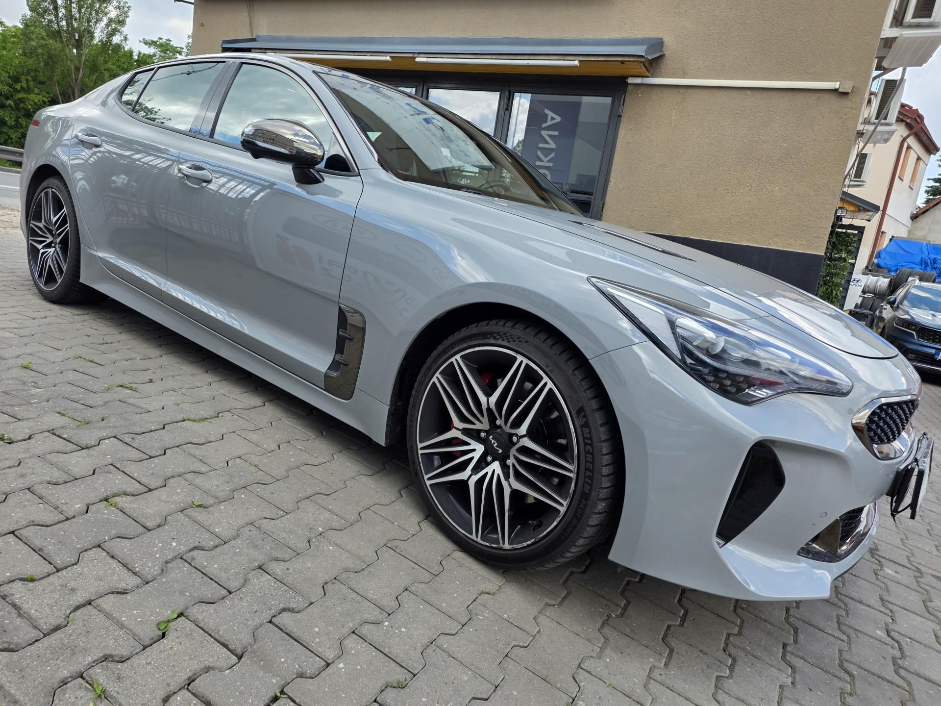 Kia Stinger, 3.3-GT-4x4-V ZÁRUCE - fotka 4