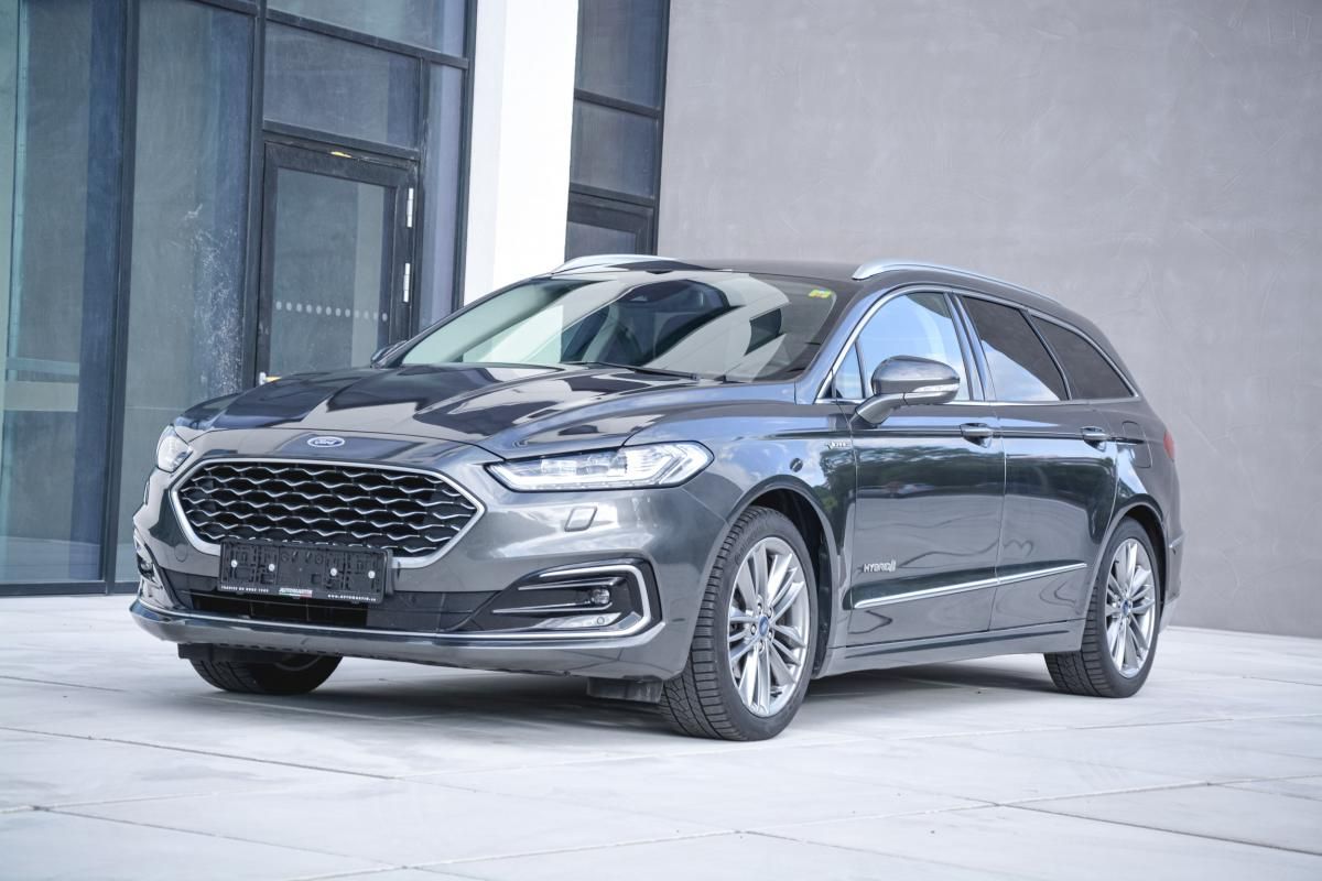 Ford Mondeo, 2.0 187ps Hybrid ecvT VIGNALE - fotka 5