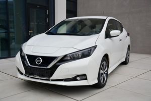 Nissan LEAF, Acenta 110KW 1 MAJITEL KAMERA