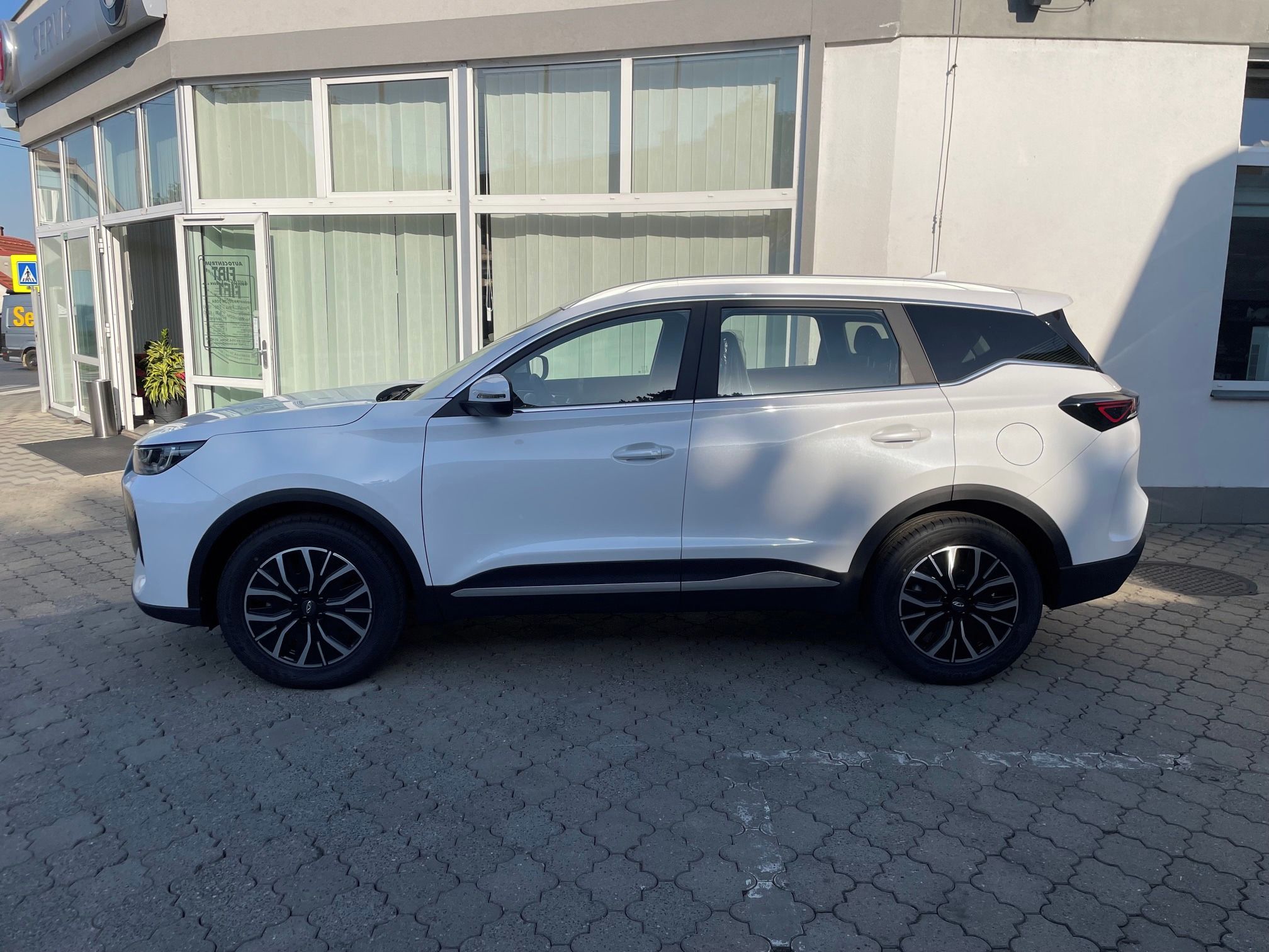 Chery Tiggo 7, 1.6 T-GDI Comfort - fotka 4
