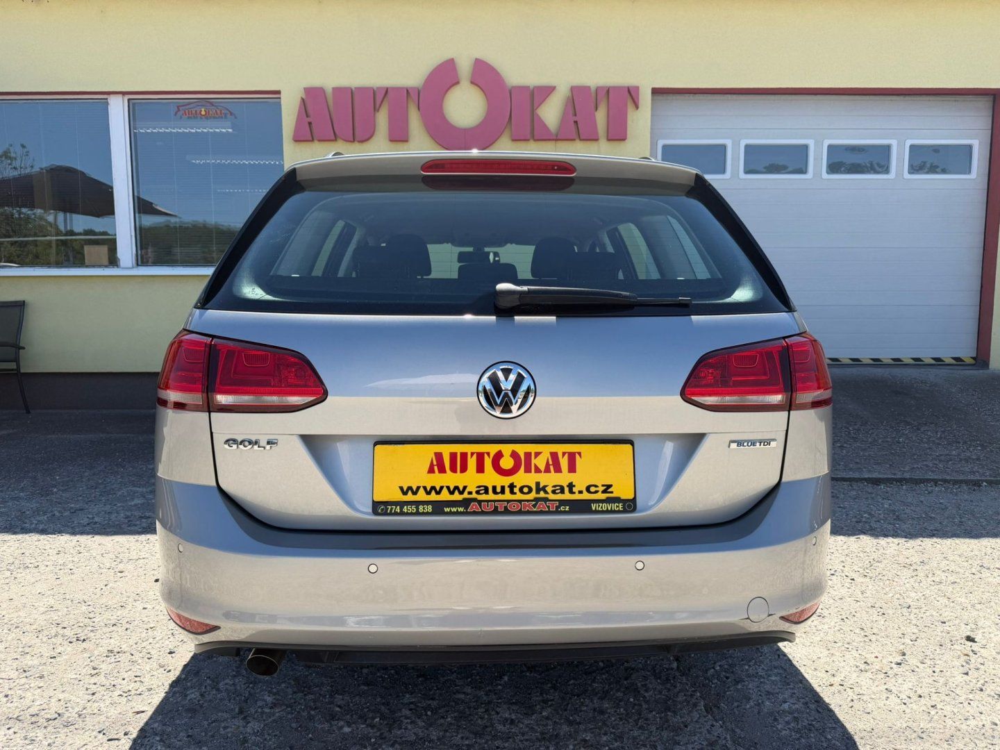 Volkswagen Golf, 1.6 TDi 81kW/1MAJ/Tempomat - fotka 4
