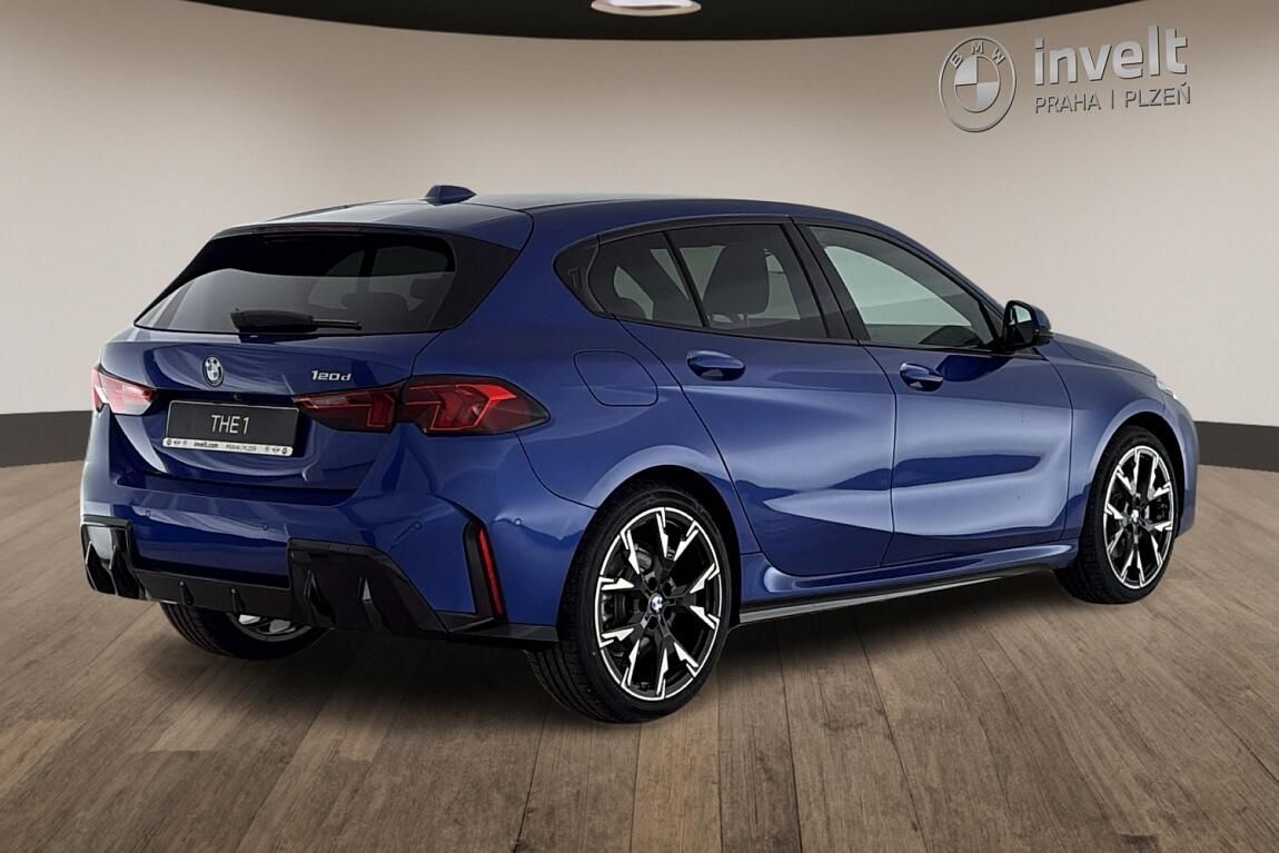 BMW Řada 1, 120d - fotka 3