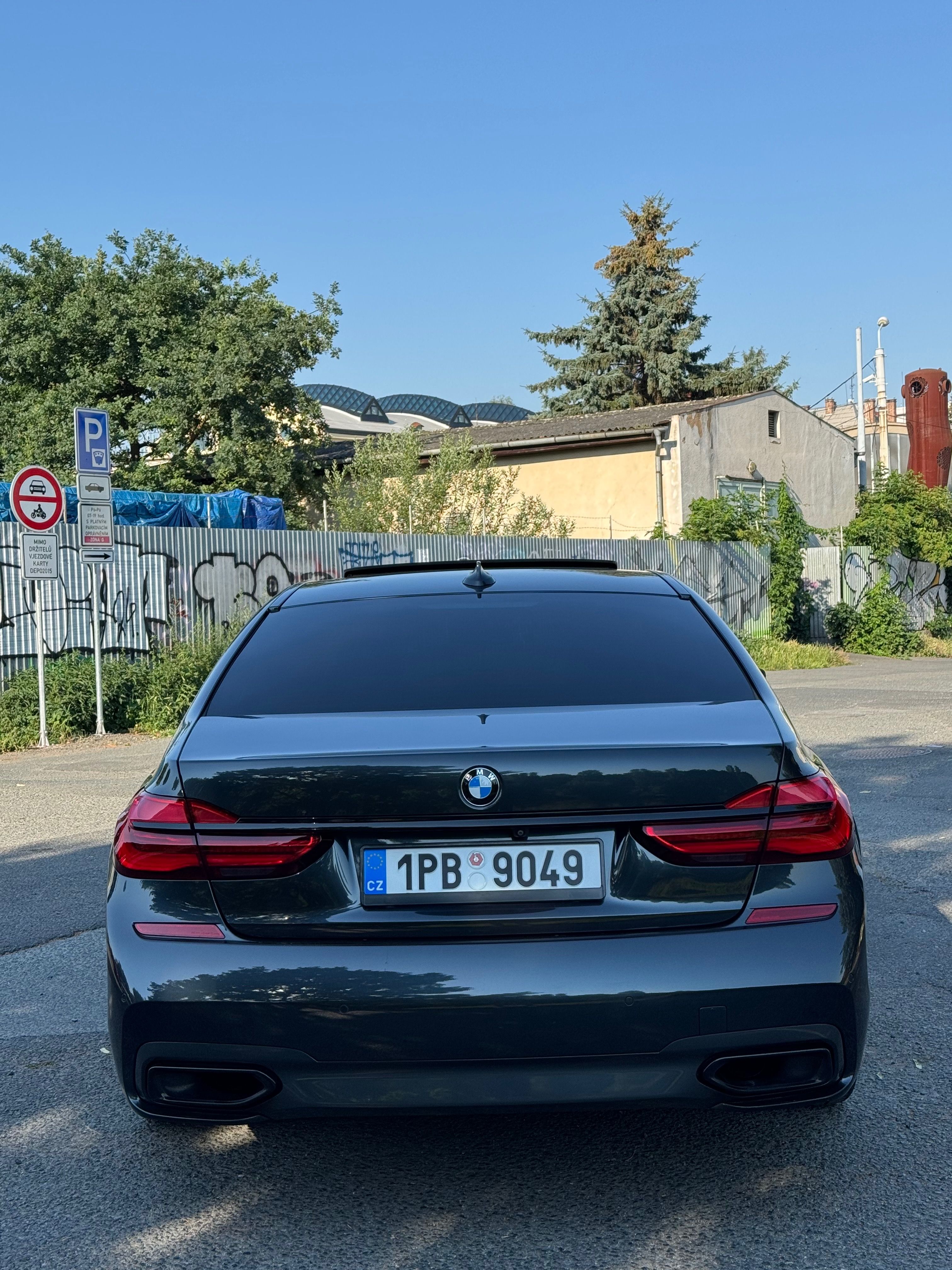 BMW Řada 7, 730xdrive - fotka 6