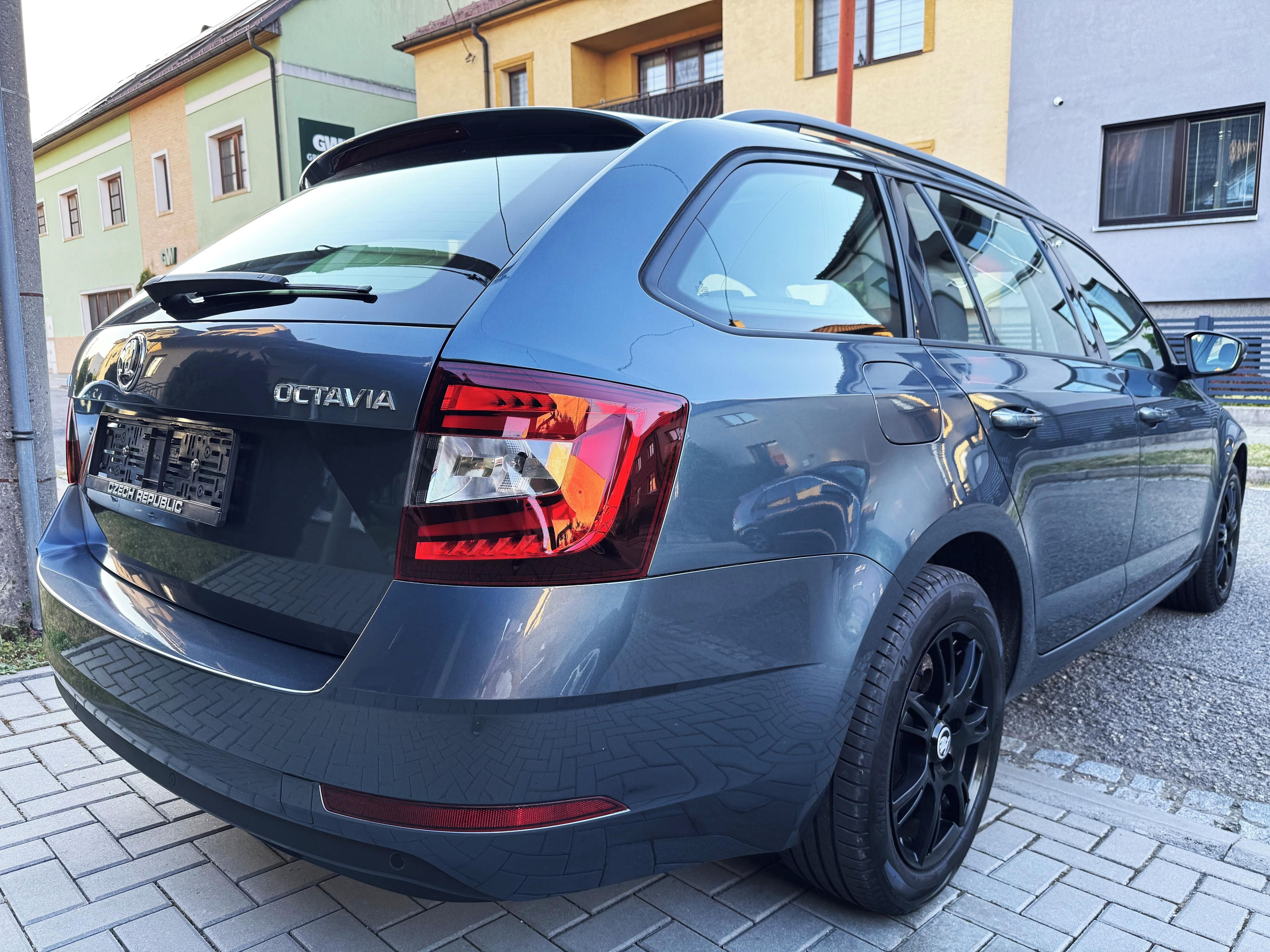 Škoda Octavia, 1.0TSI,FRONT ASSIST,SMART LINK - fotka 5