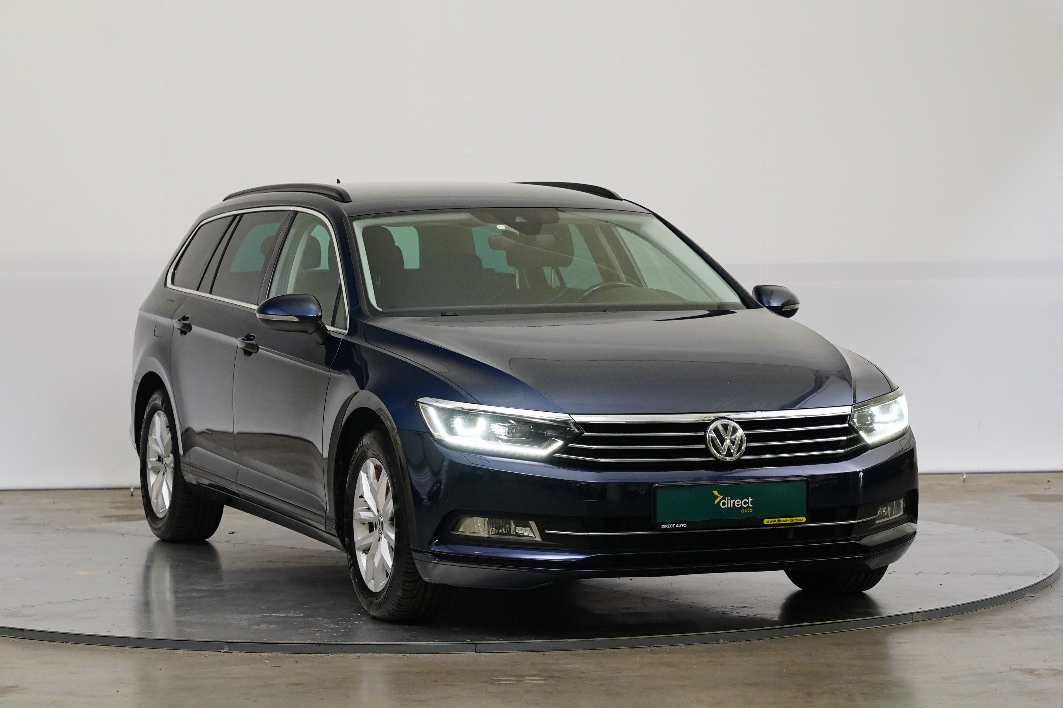 Volkswagen Passat, 1.8 TSI 132 kW DSG Comfortline - fotka 2