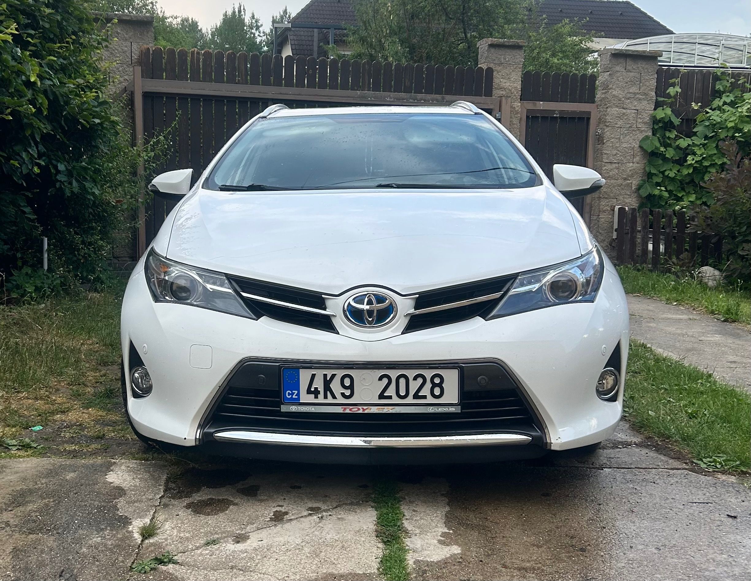 Toyota Auris, TOYOTA AURIS HYBRID - fotka 3