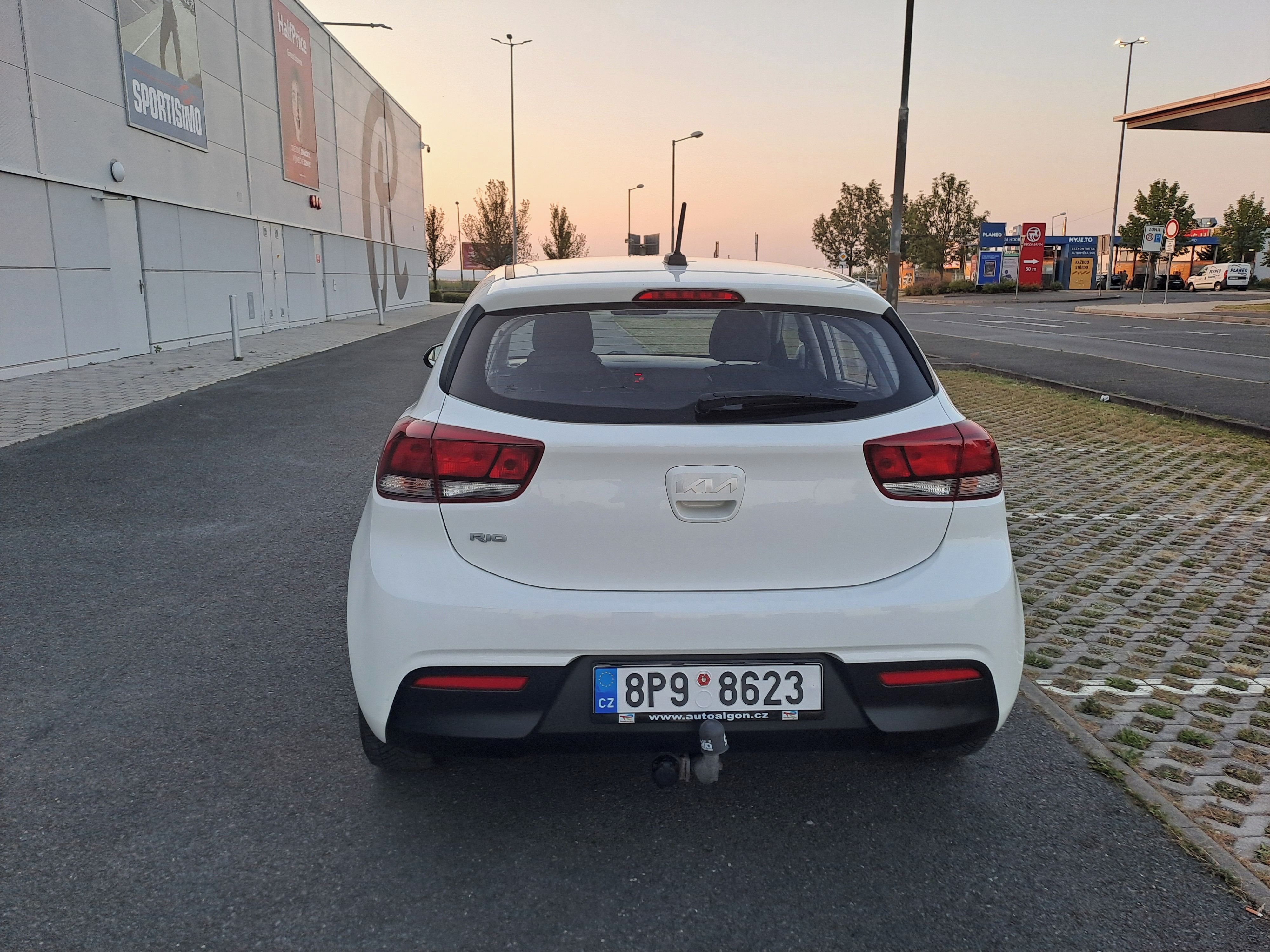 Kia Rio, 1.2i ČR,PERFEKTNÍ STAV,KRÁSNÉ! - fotka 6