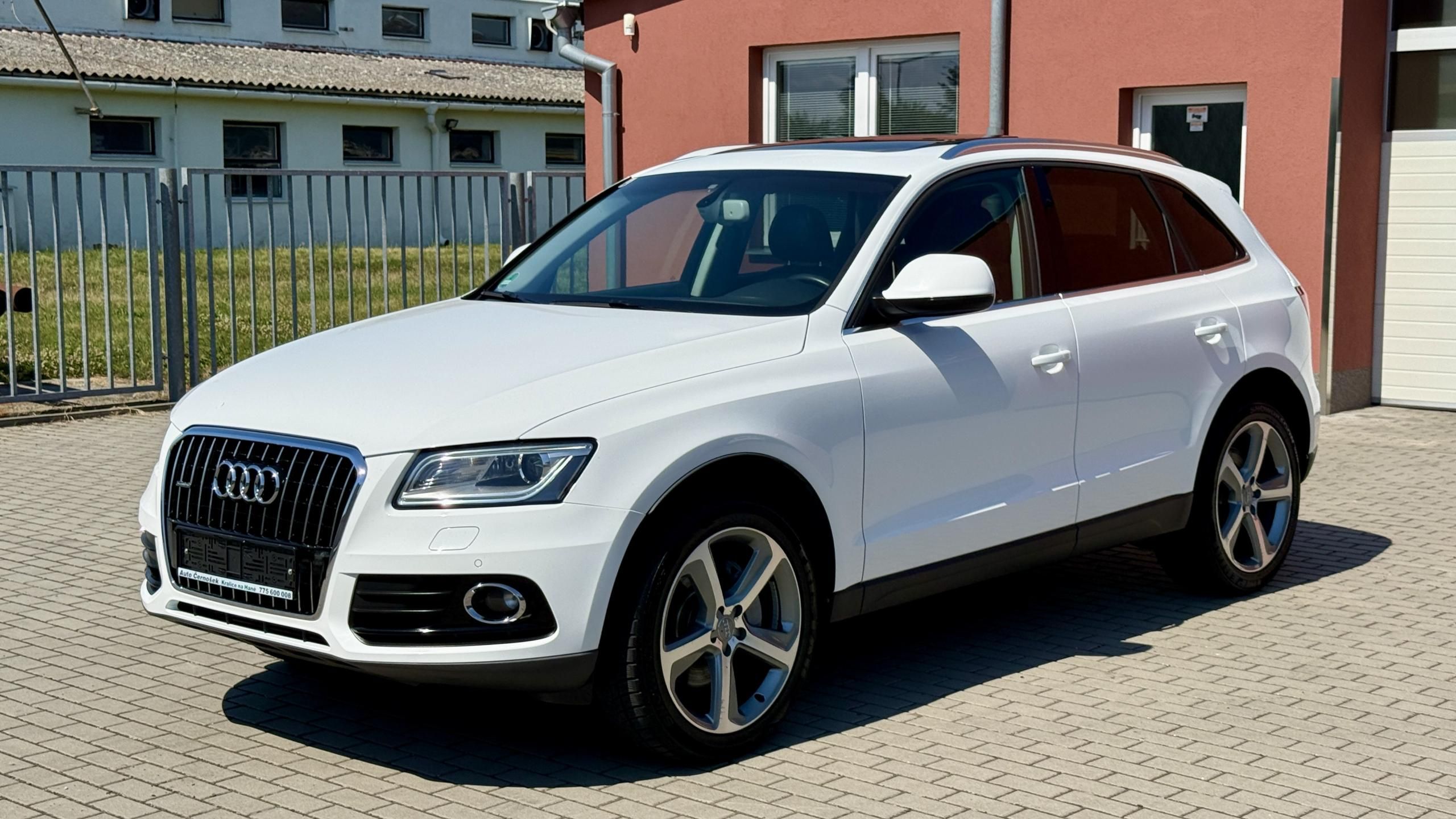Audi Q5, 3.0TDi*180kW*QUATTRO*EXCLUSIVE