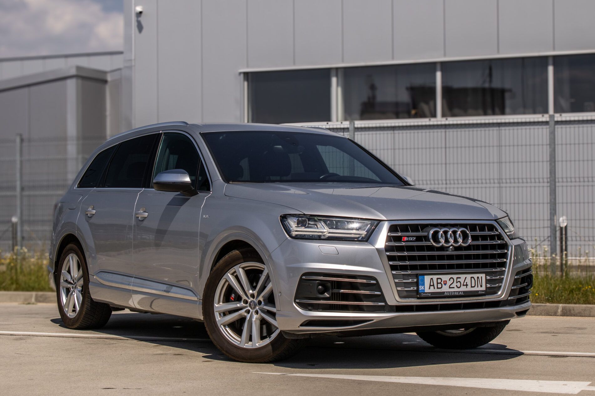 Audi SQ7 - fotka 3