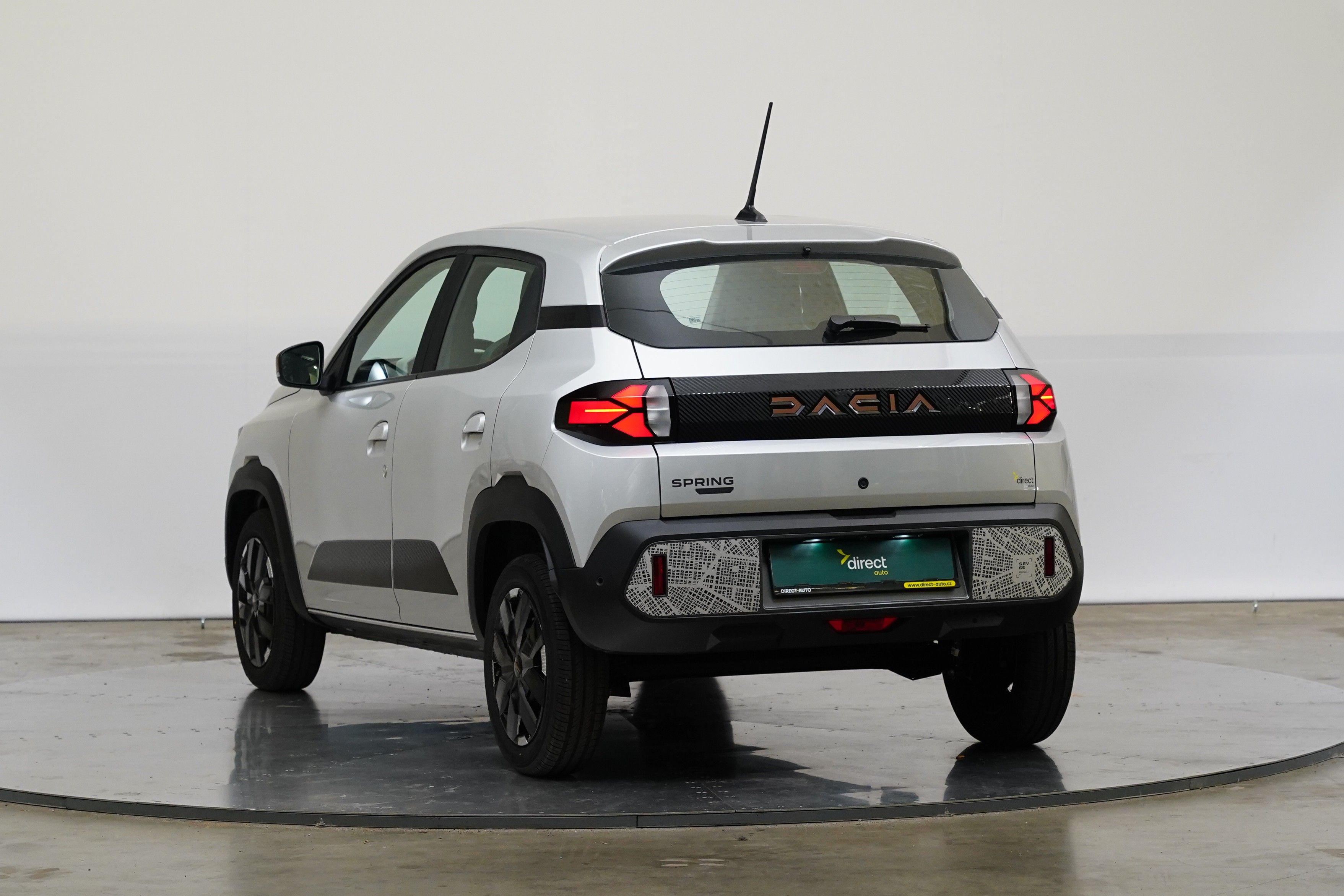 Dacia Spring, 26 kWh 48 kW - fotka 4