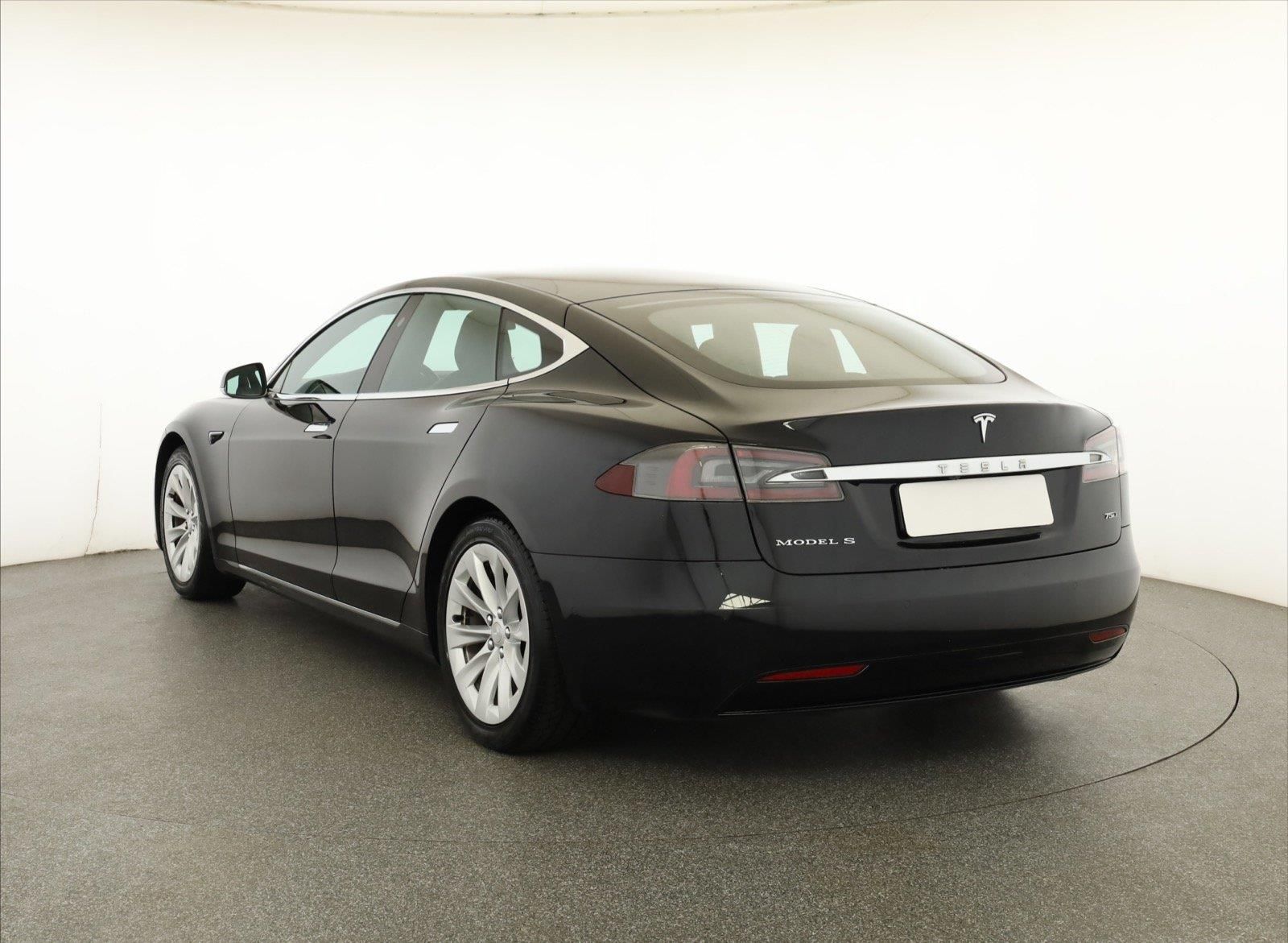 Tesla Model S, 75D, 4X4, Automat, Navi - fotka 4
