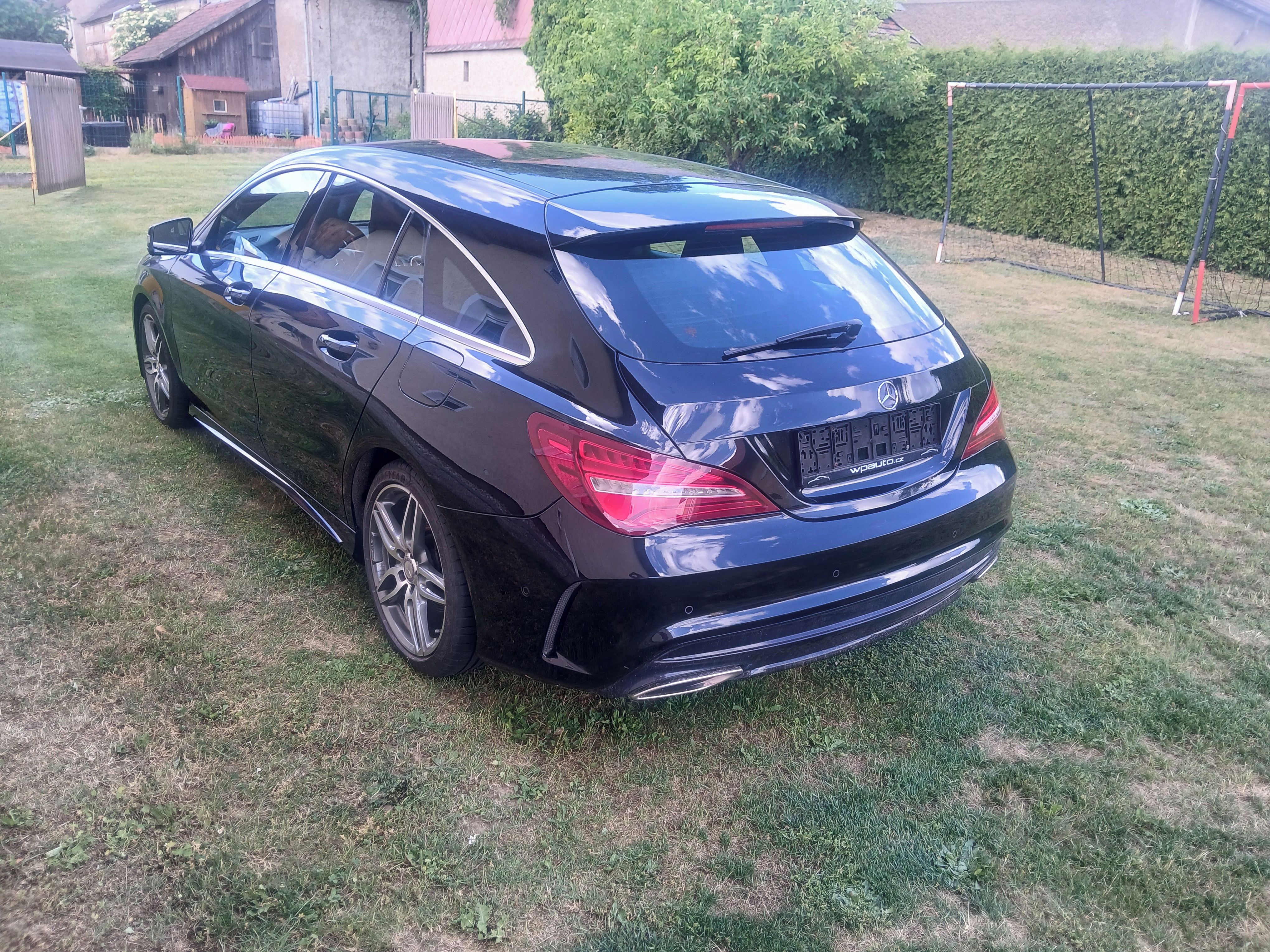Mercedes-Benz CLA, 180 Shooting Brake AMG - fotka 3