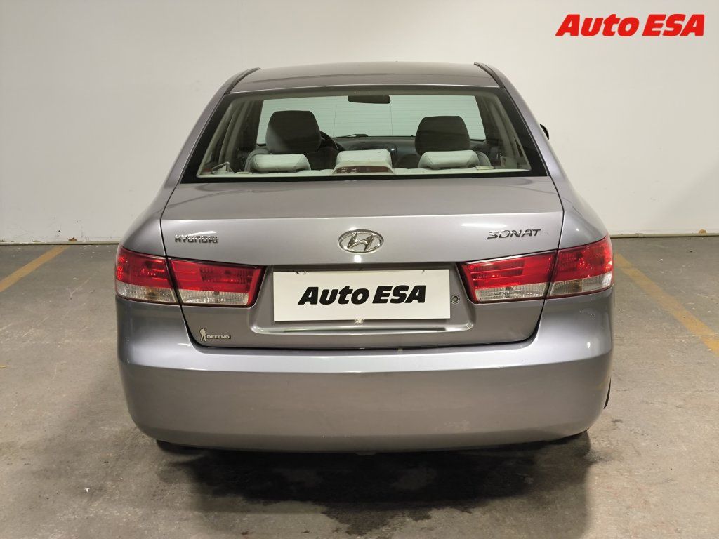 Hyundai Sonata, 2.4i - fotka 5