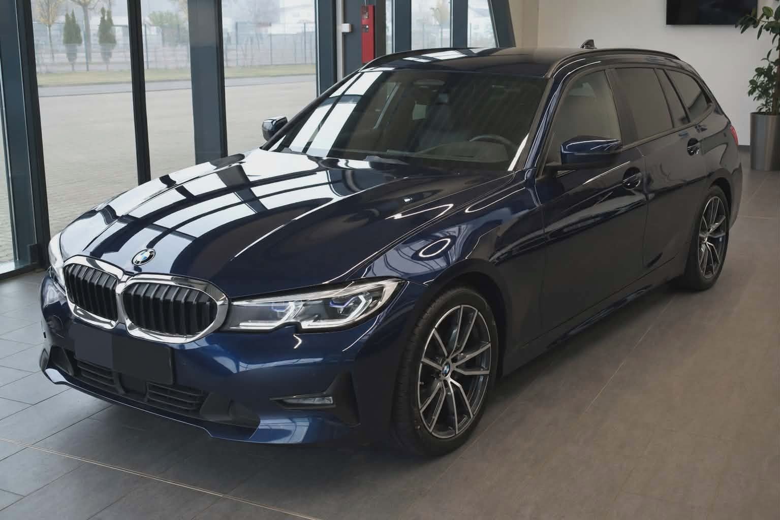 BMW Řada 3, G21 320D - fotka 2