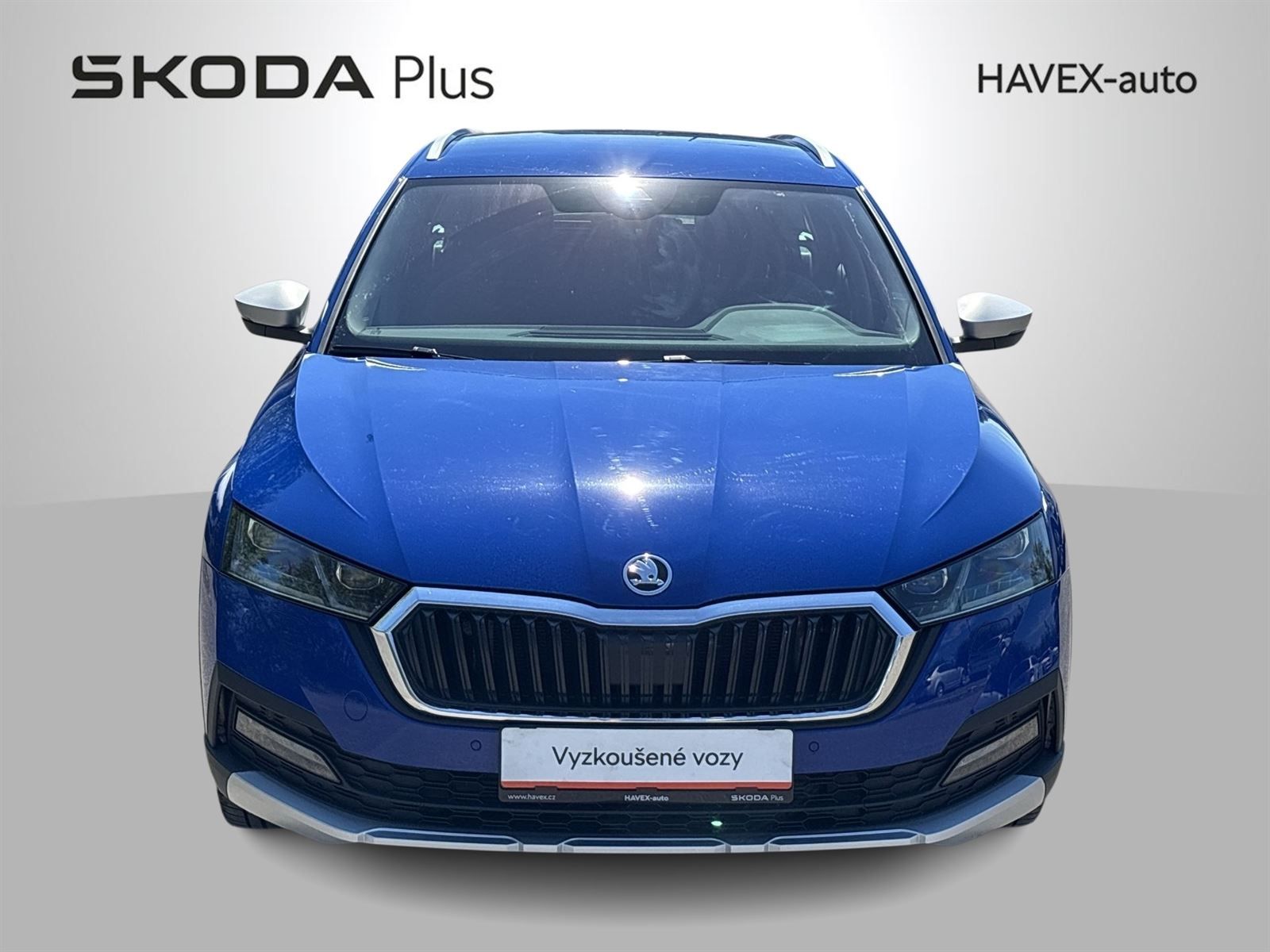 Škoda Octavia, Combi 2.0 TDI 4x4 DSG Scout - fotka 4