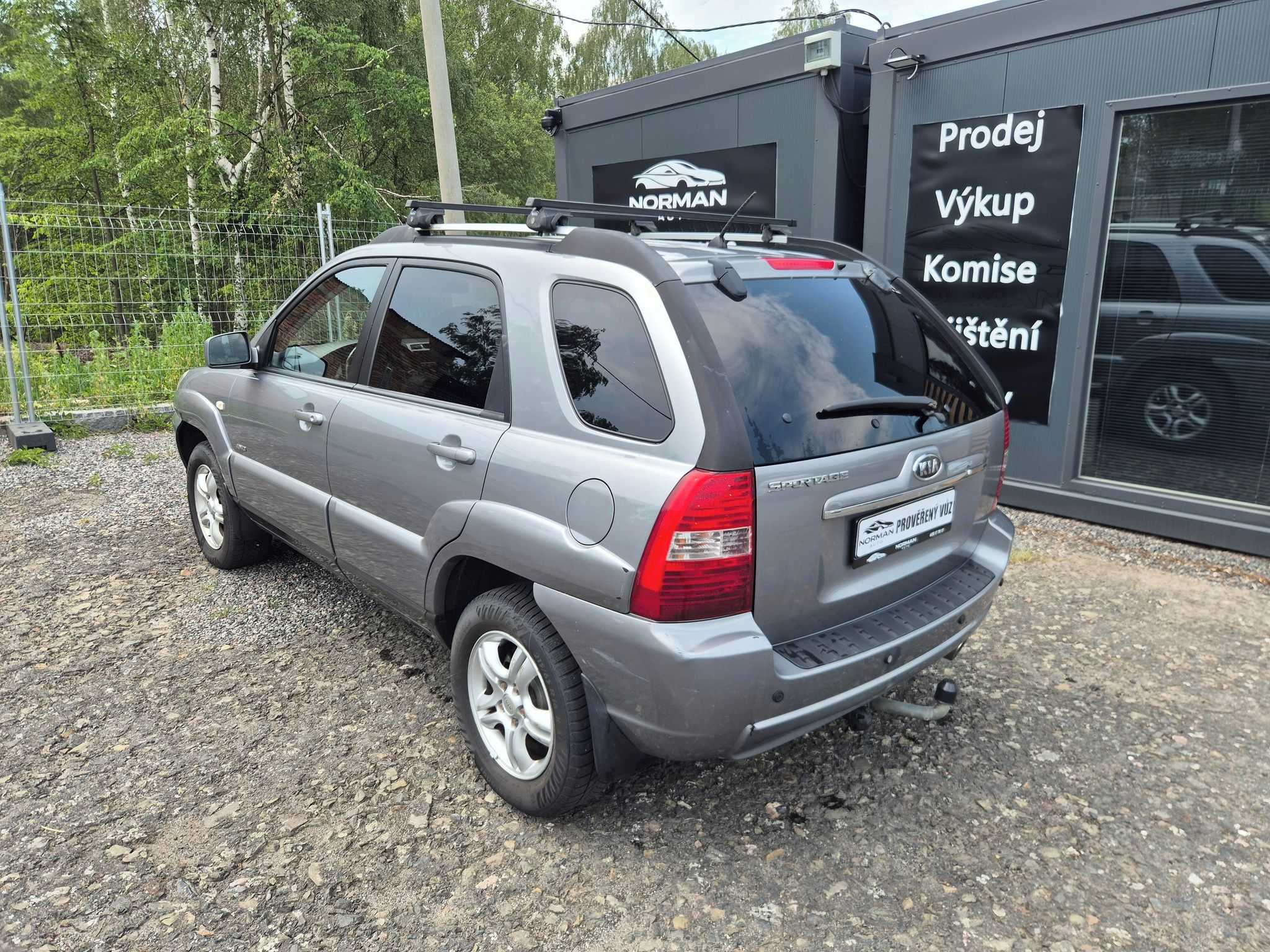 Kia Sportage, 2.0i 104Kw 4x4, klima, tažné - fotka 5