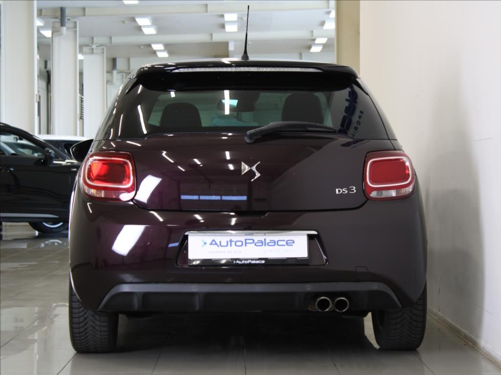 DS 3, 1,2 PureTech 96kW Sport Chic - fotka 4