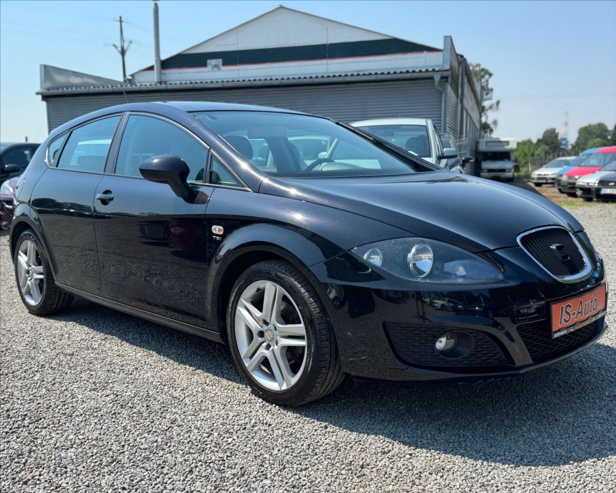 Seat Leon, 1,4 TSi NOVÉ ROZVODY - fotka 2