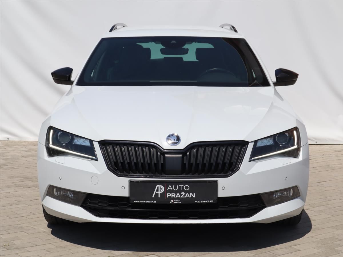 Škoda Superb, 2,0 TDI SportLine Kamera ACC - fotka 2