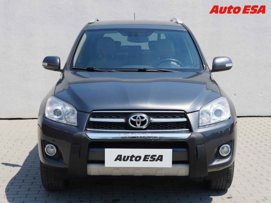 Toyota Rav4, 2.2D-4D,ČR - fotka 2