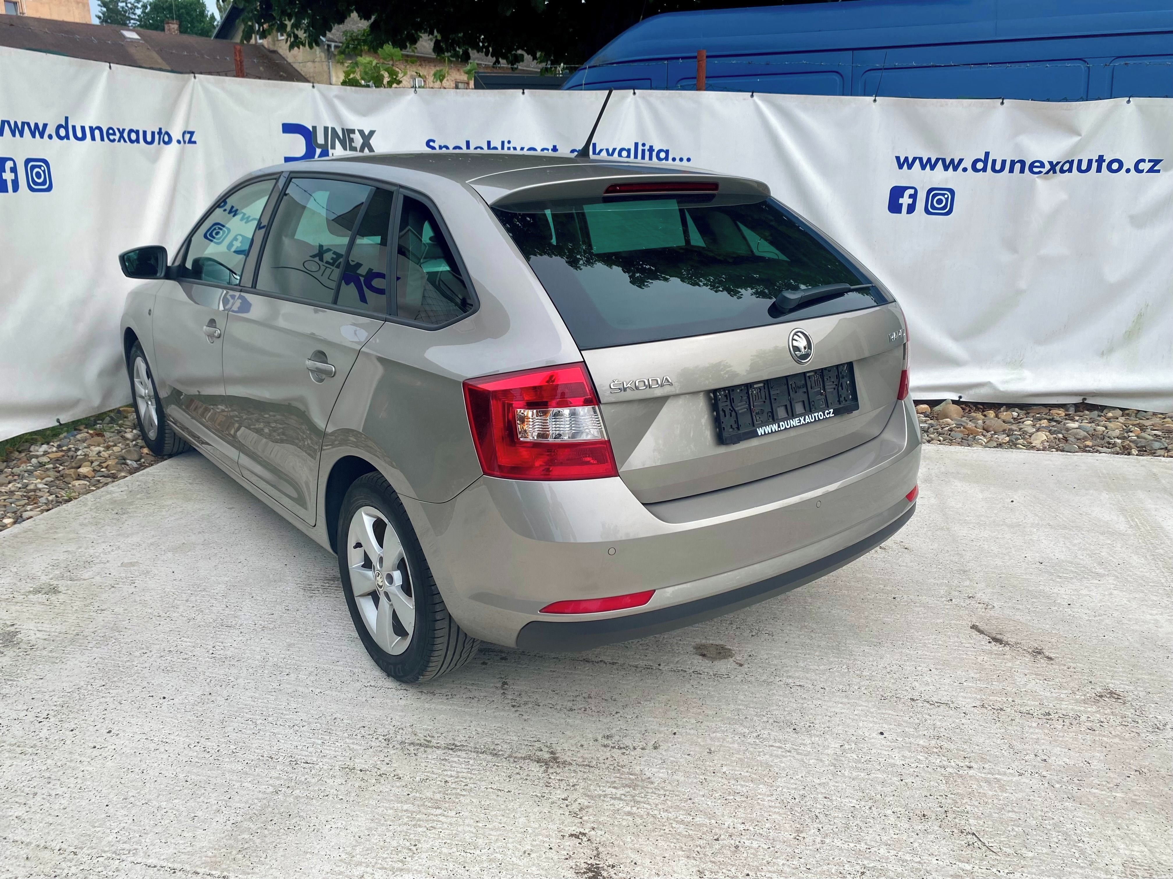 Škoda Rapid, 1.2 TSI, 63 kW, SENZORY - fotka 4