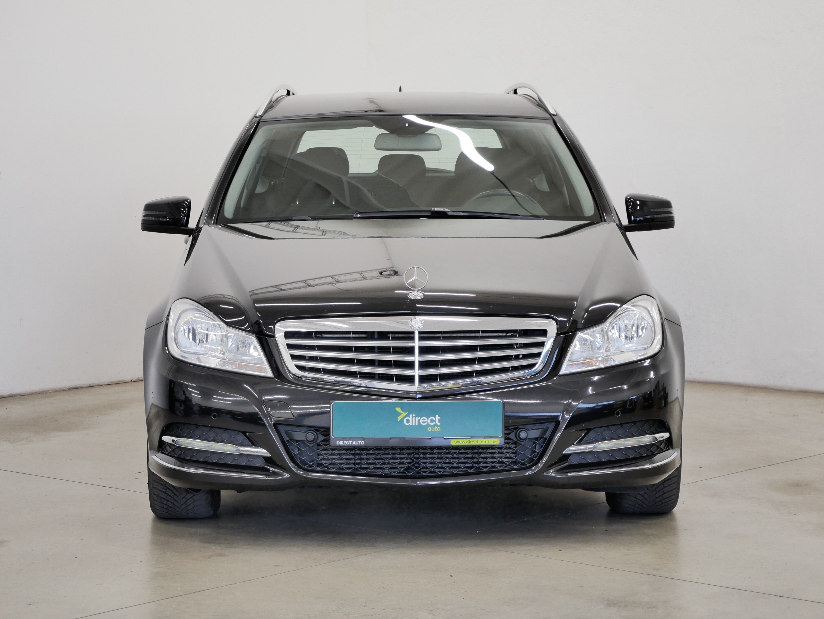Mercedes-Benz Třídy C, 200 T-CDI 100 kW Elegance - fotka 4