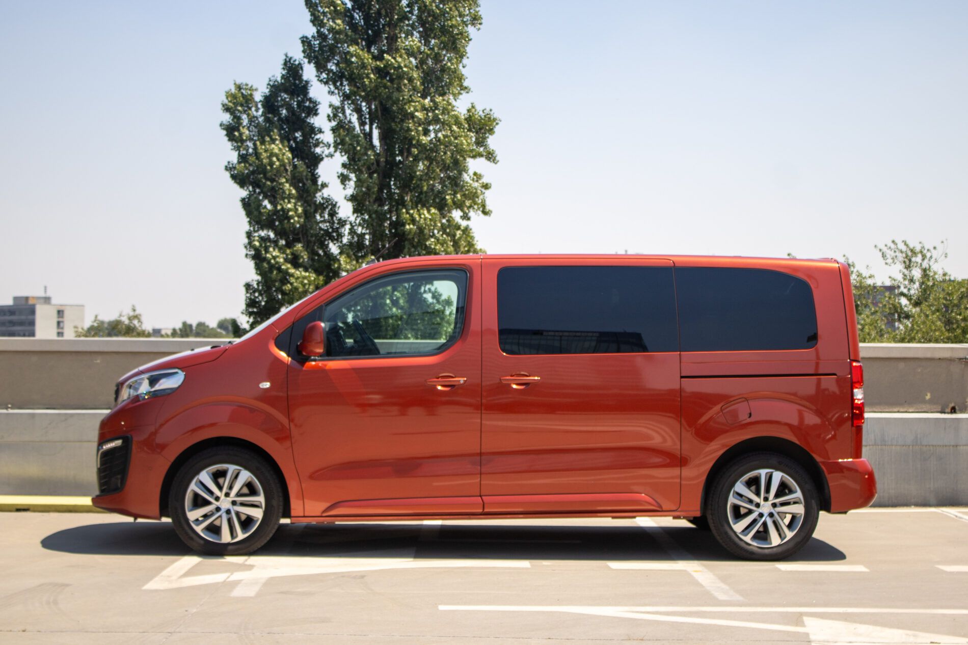 Peugeot Traveller - fotka 3